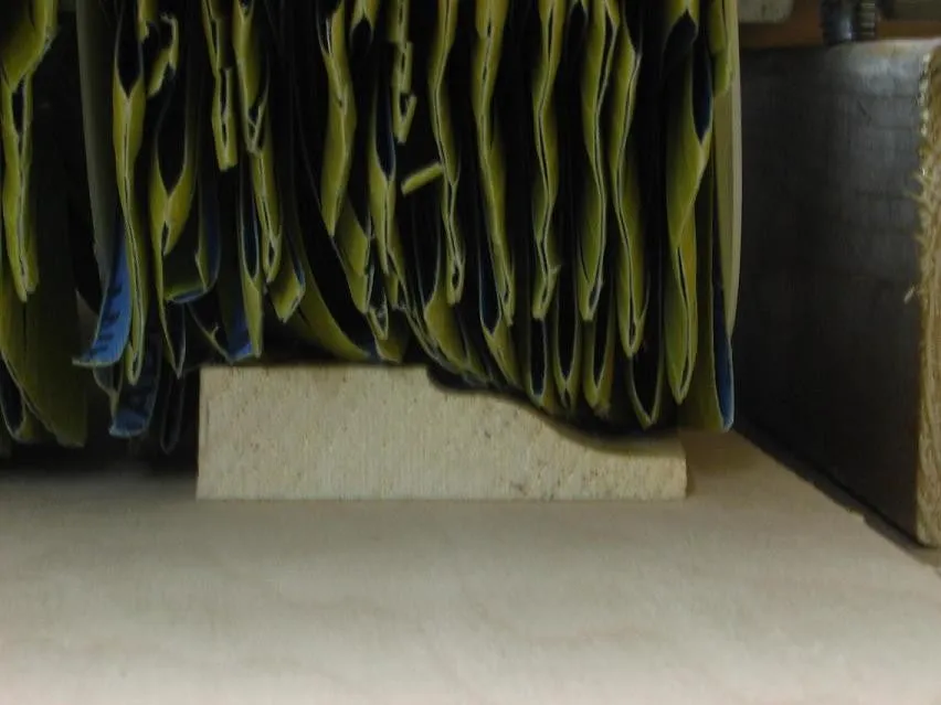12" Moulding Master Fully Enclosed Trim & Moulding Sander