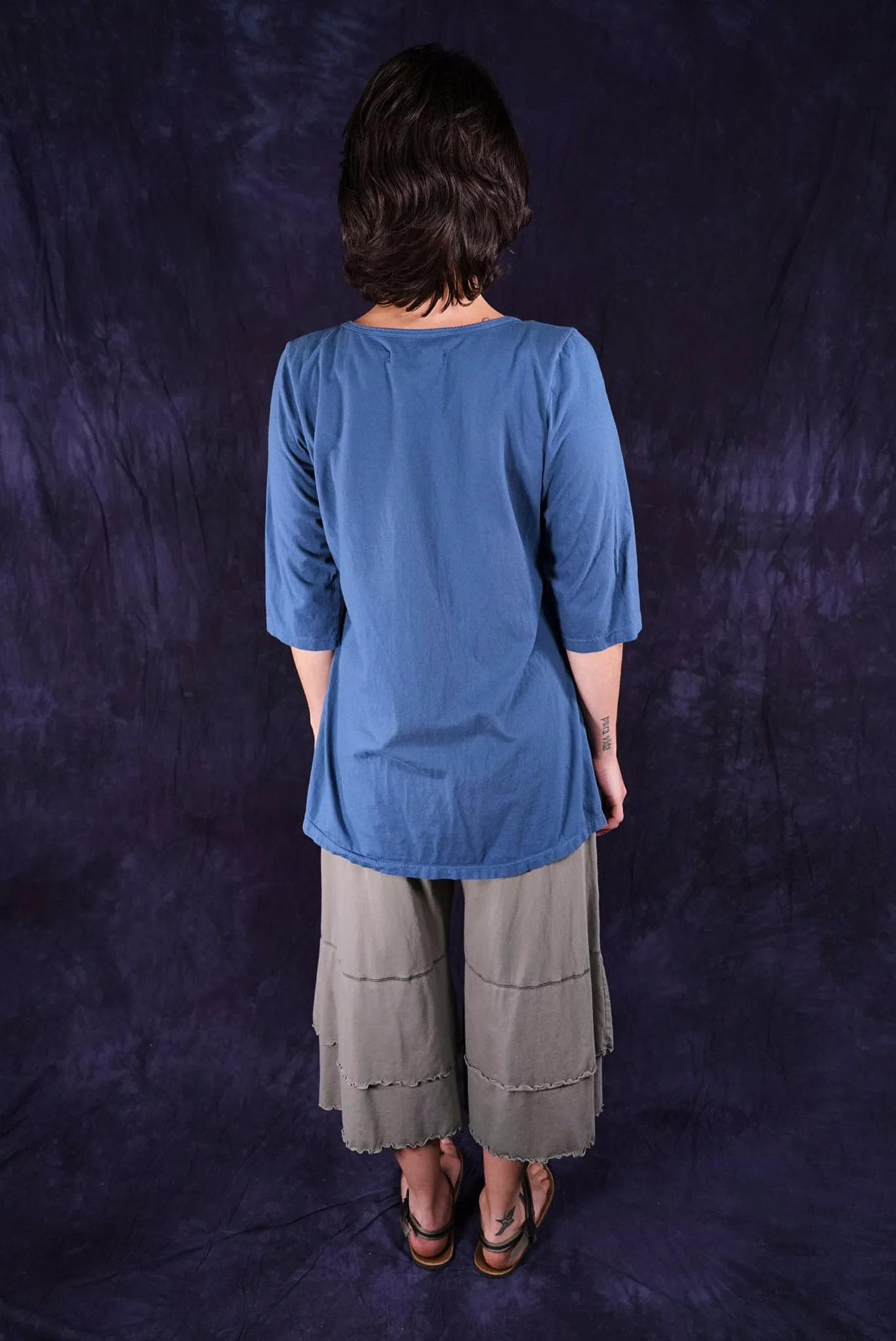 1582 Simple Tee Echo Blue-P