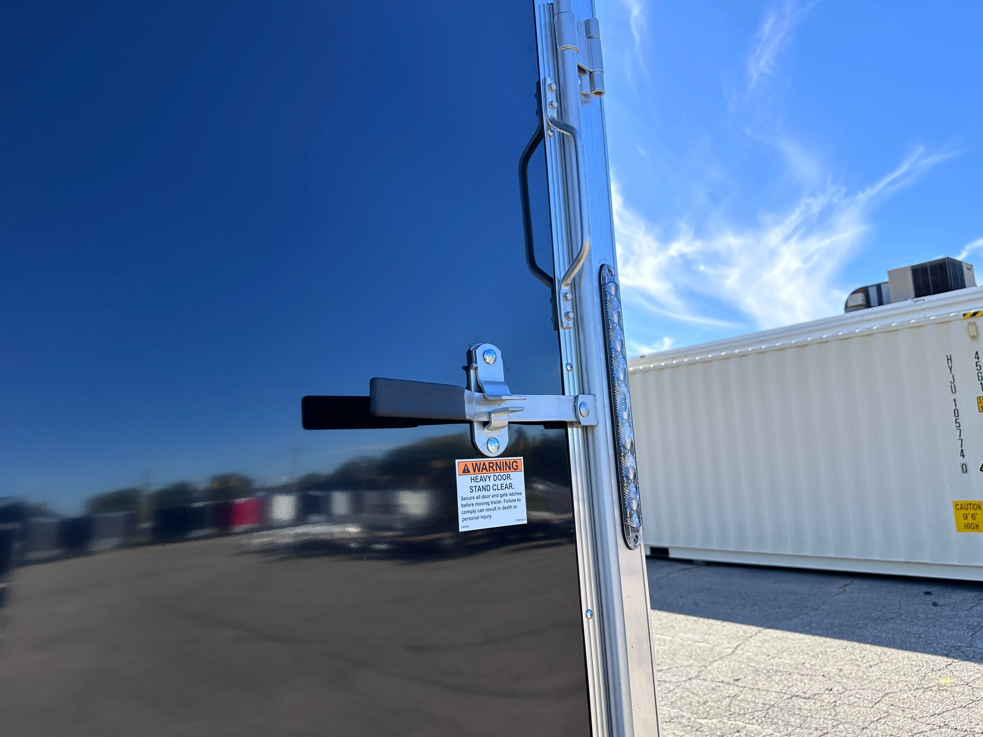 2025 Lightning Aluminum 8.5' x 20' Car Hauler Enclosed Trailer