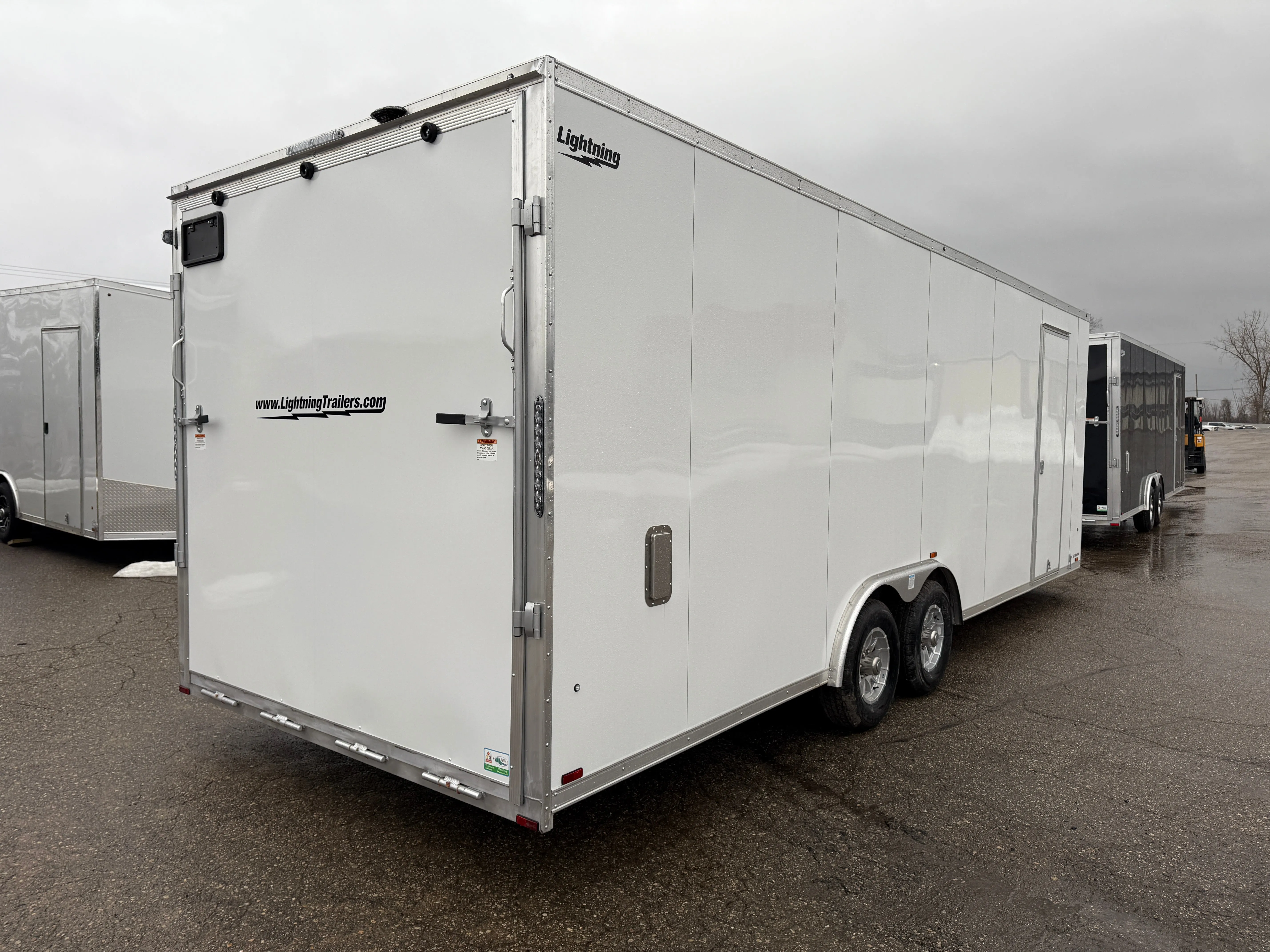 2025 Lightning Aluminum 8.5' x 24' Car Hauler Enclosed Trailer