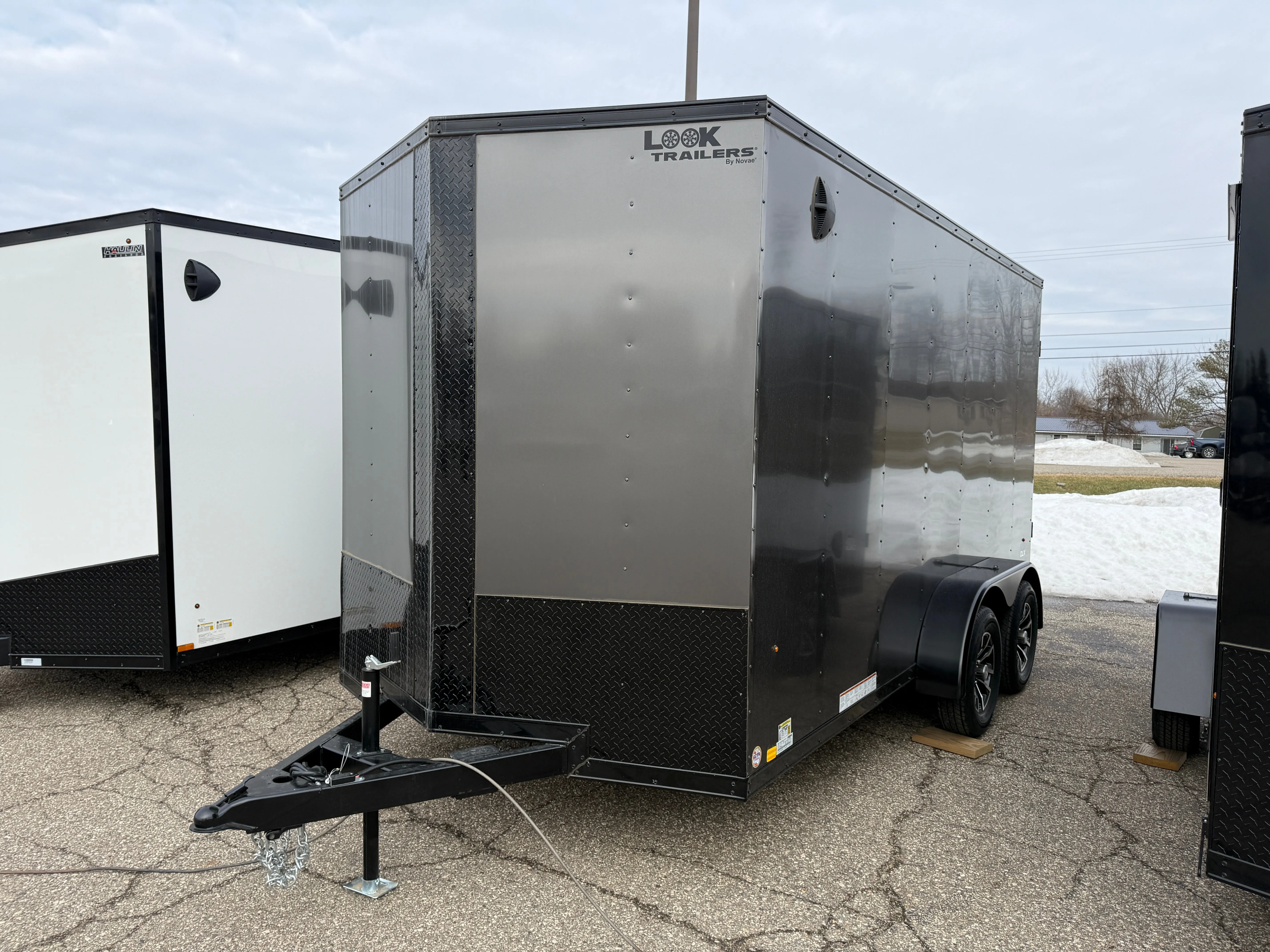 2025 Look ST DLX 7' x 14' Enclosed Trailer