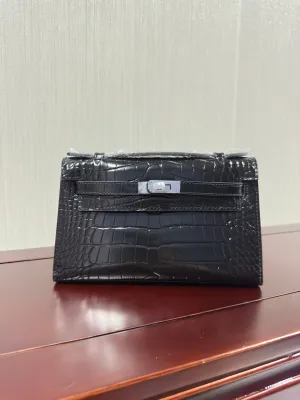 4 Colors - Classic Vintage Handbags