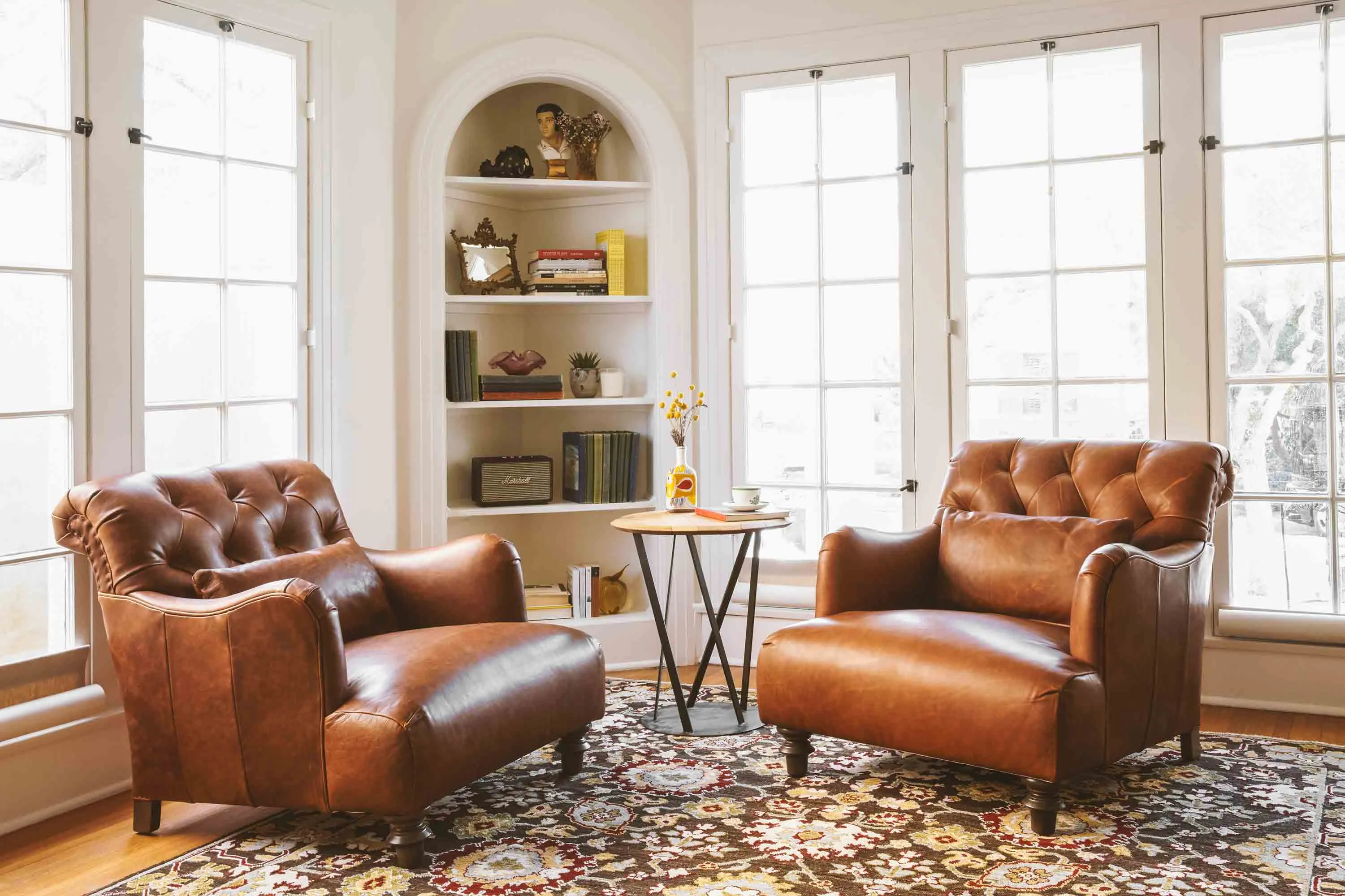 Acacia Chair Leather