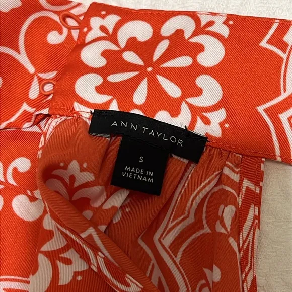 Ann Taylor Tiled Flowy Tie Neck Halter Maxi Dress Jupiter Orange