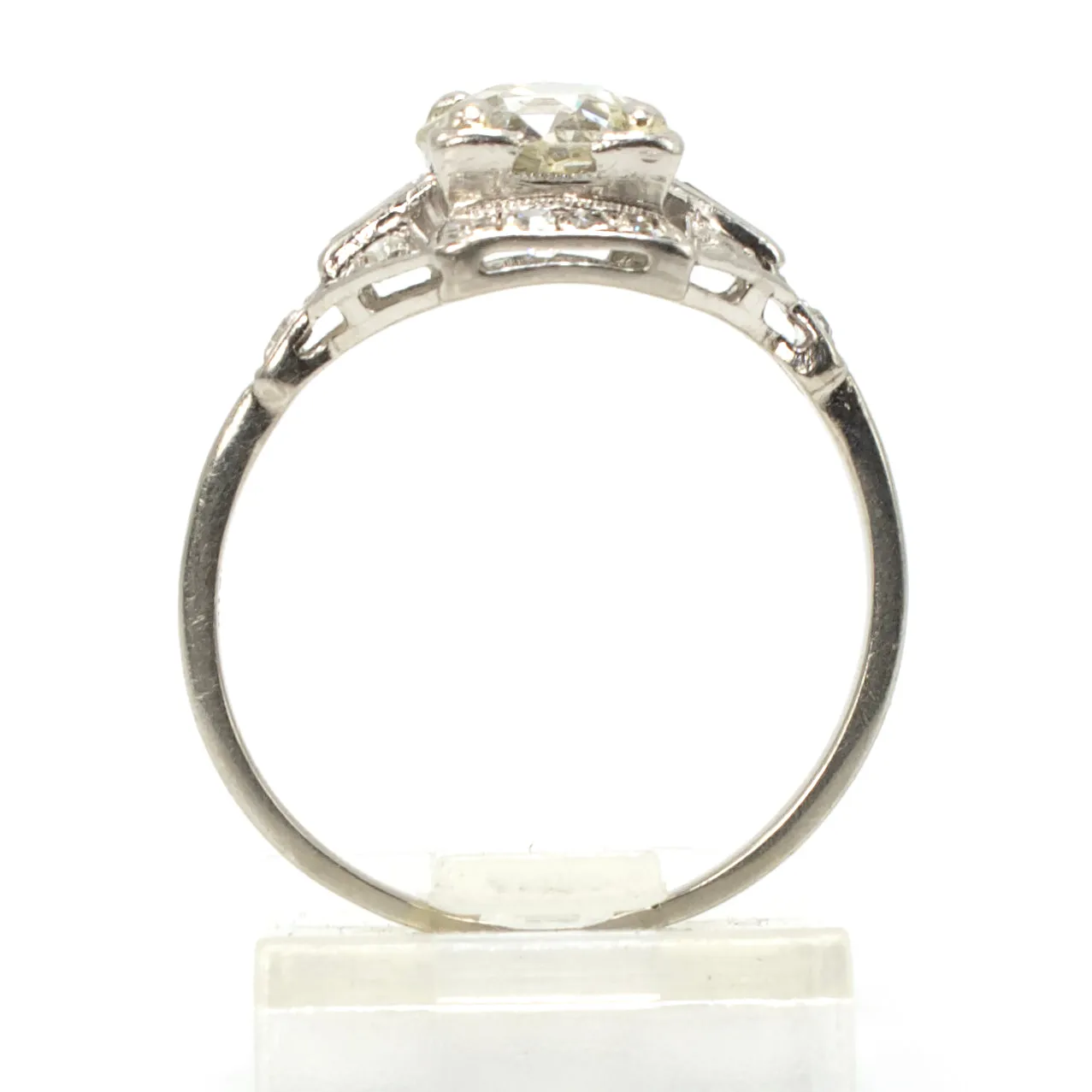 Art Deco 1.75 ct Old Mine Cut Diamond and Platinum Ring