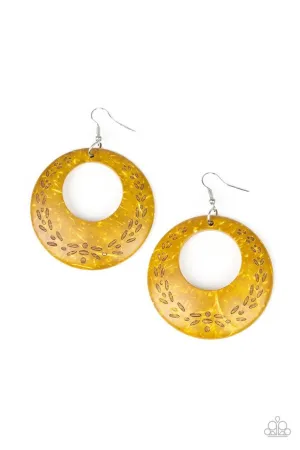 Beach Club Clubbin - Yellow
