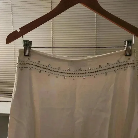 Black and White Embroidered skirt