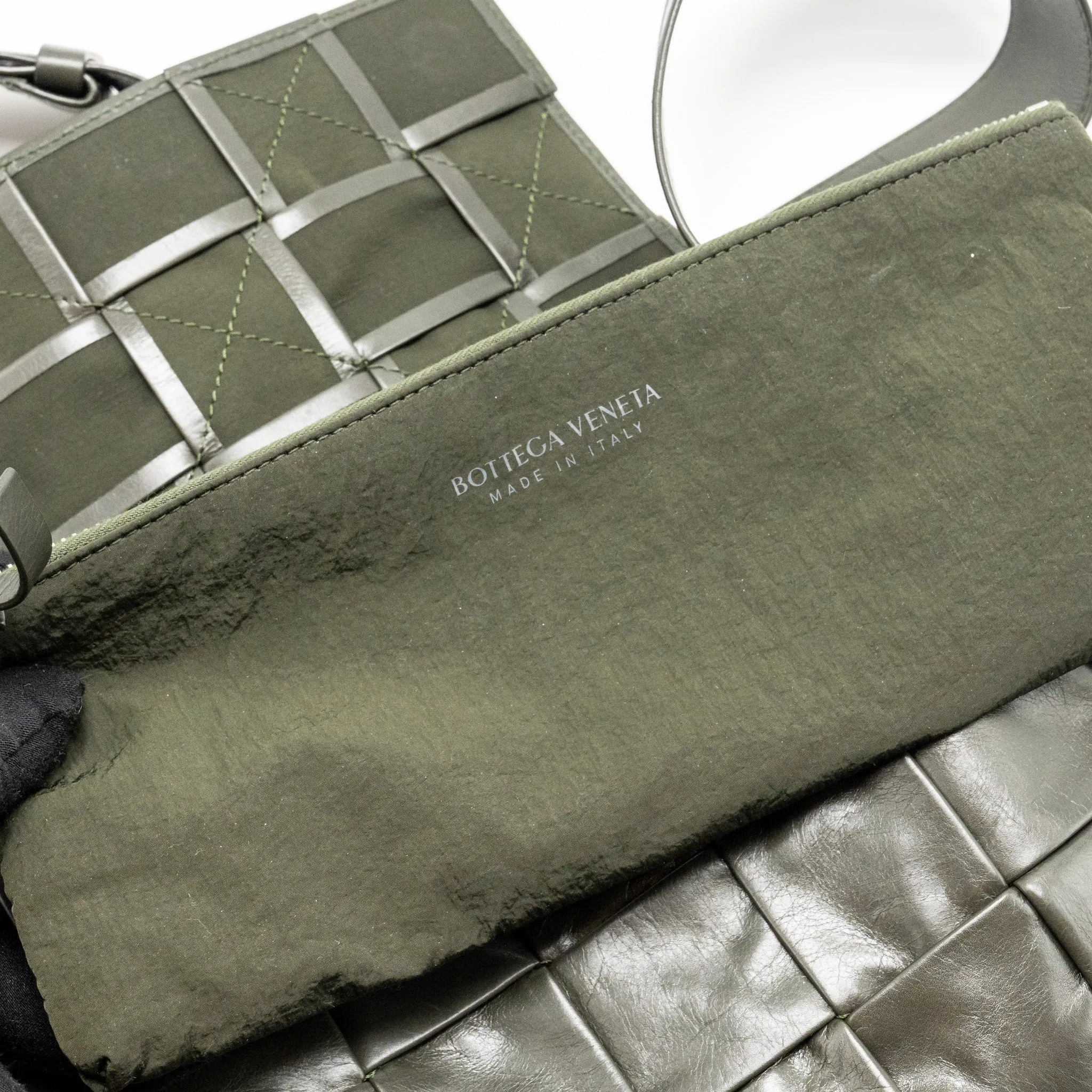 Bottega Veneta Cassette Crossbody Bag Lambskin Dark Green Ruthenium SHW