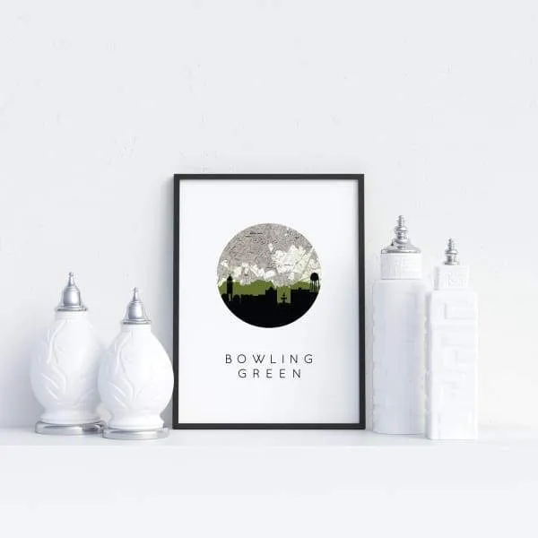 Bowling Green, Kentucky city skyline with vintage Bowling Green map