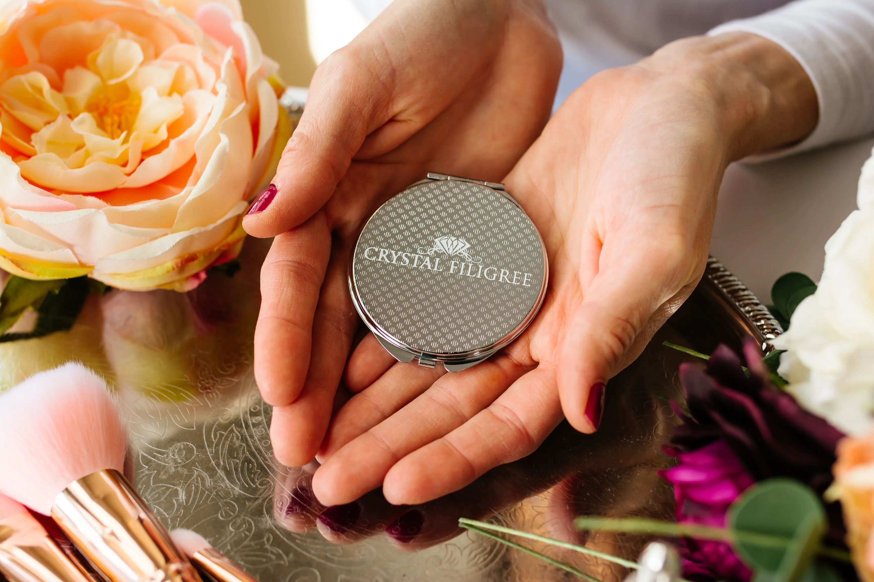 Bridal Compact Mirror with Delicate Silver Filigree