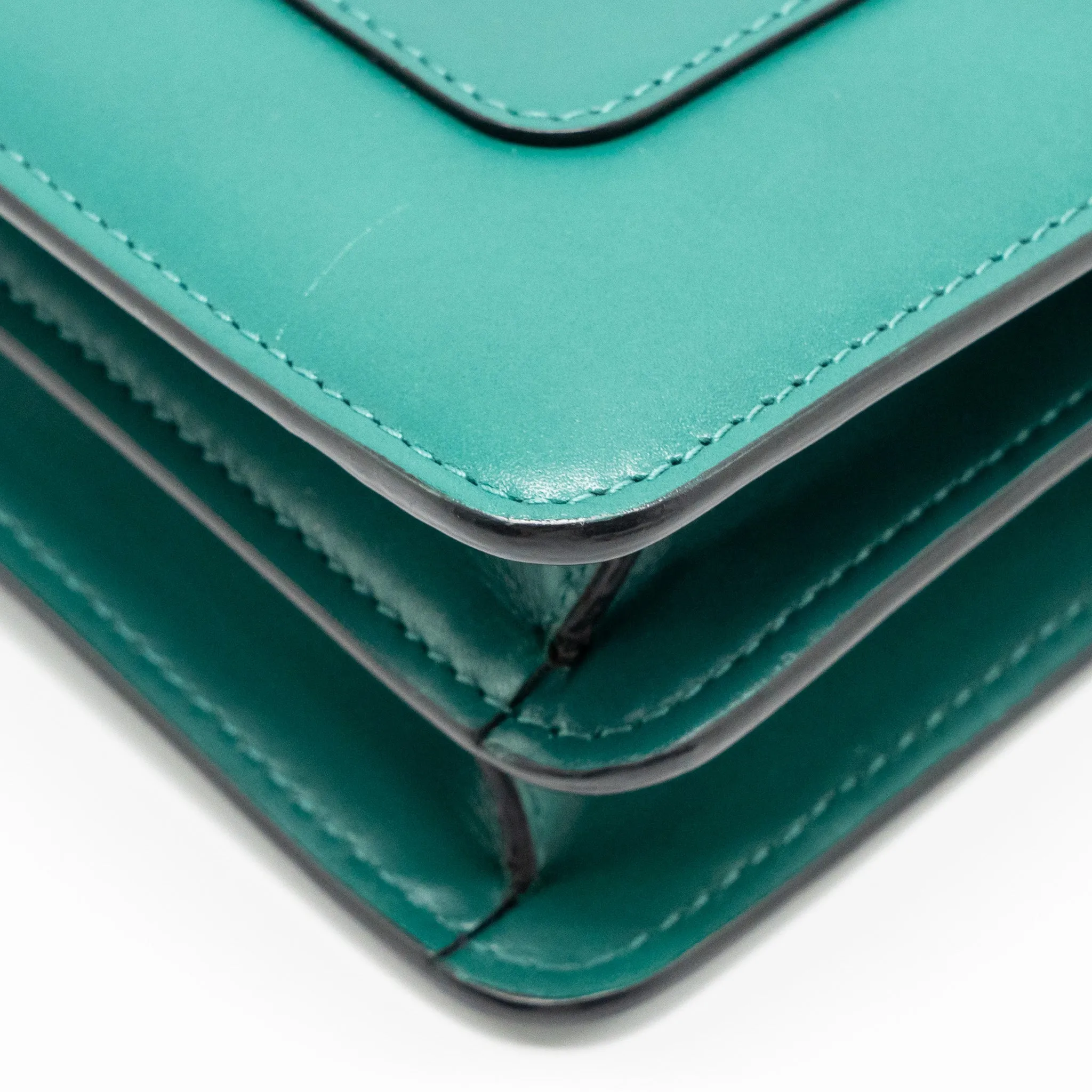 Bvlgari Serpenti Forever Shoulder Bag Calfskin Green LGHW