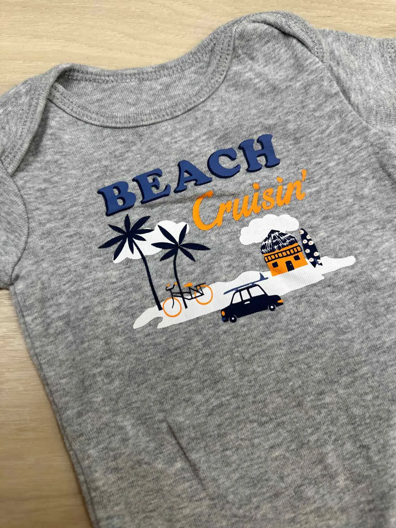Carter's ONESIE basic