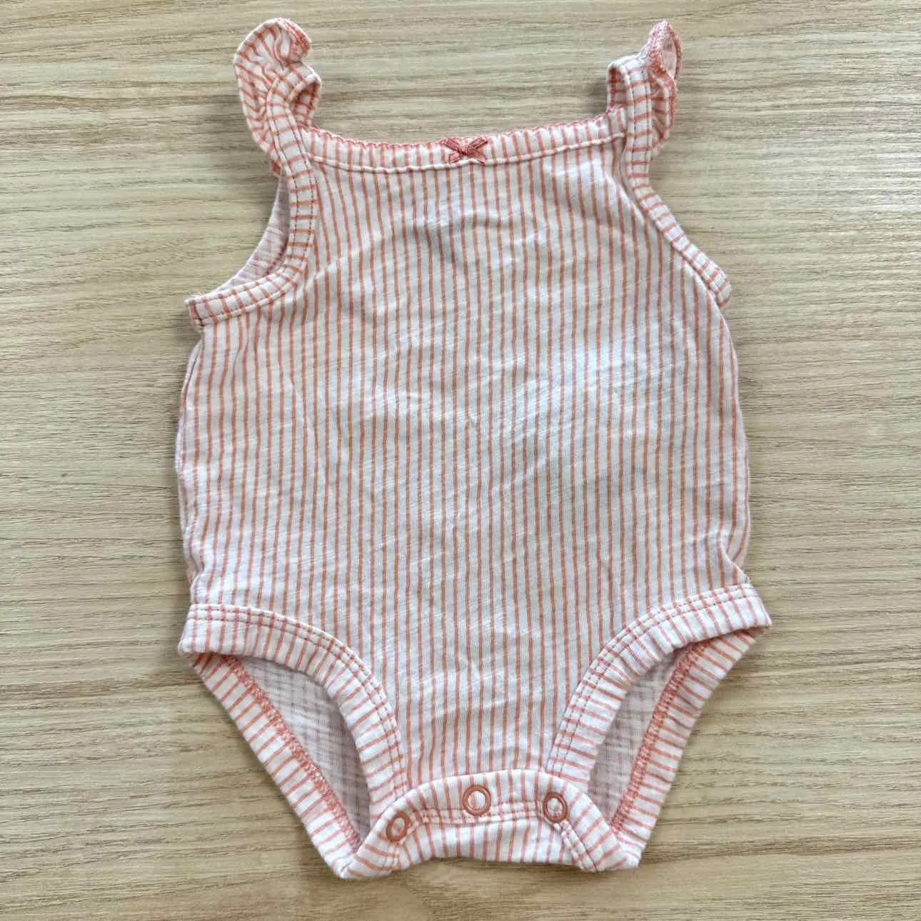 Carter's ONESIE basic