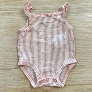 Carter's ONESIE basic