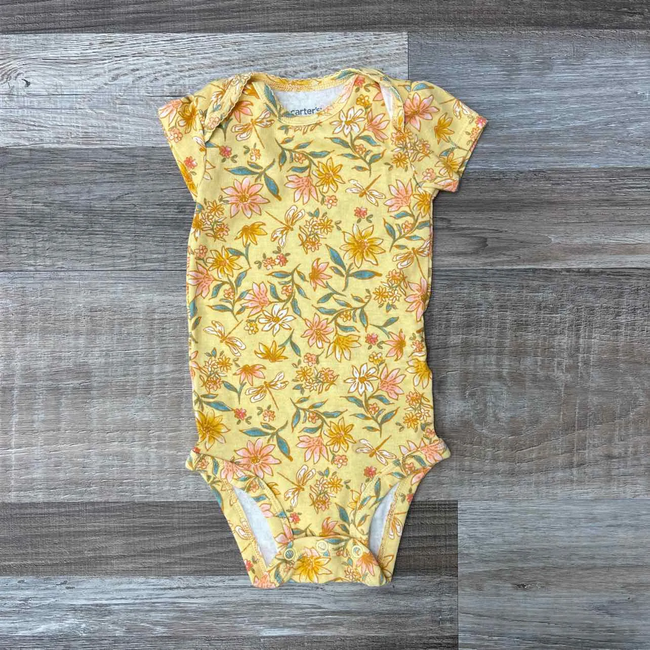 Carter's ONESIE basic