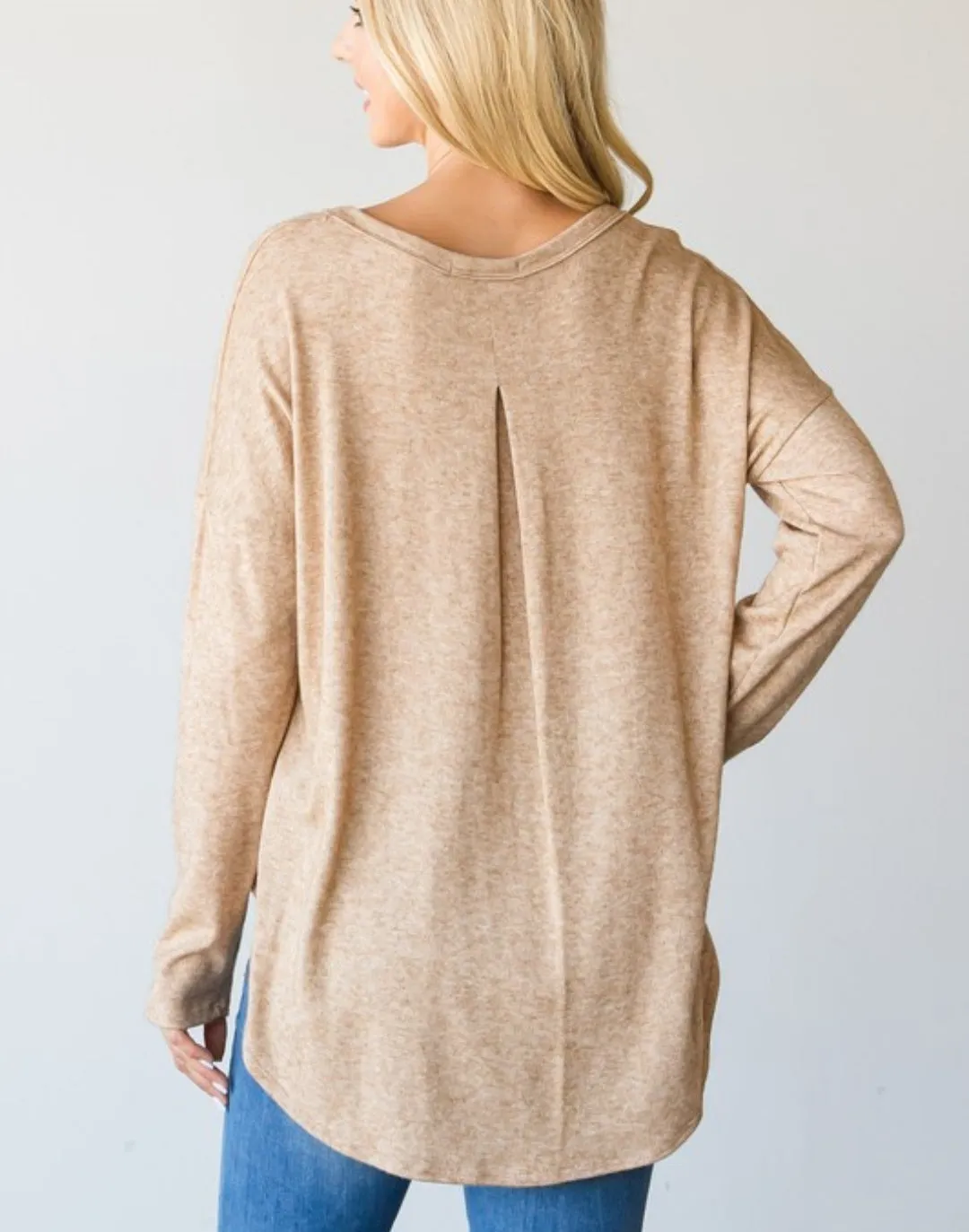 Curvy Long Sleeve Scoop Neck