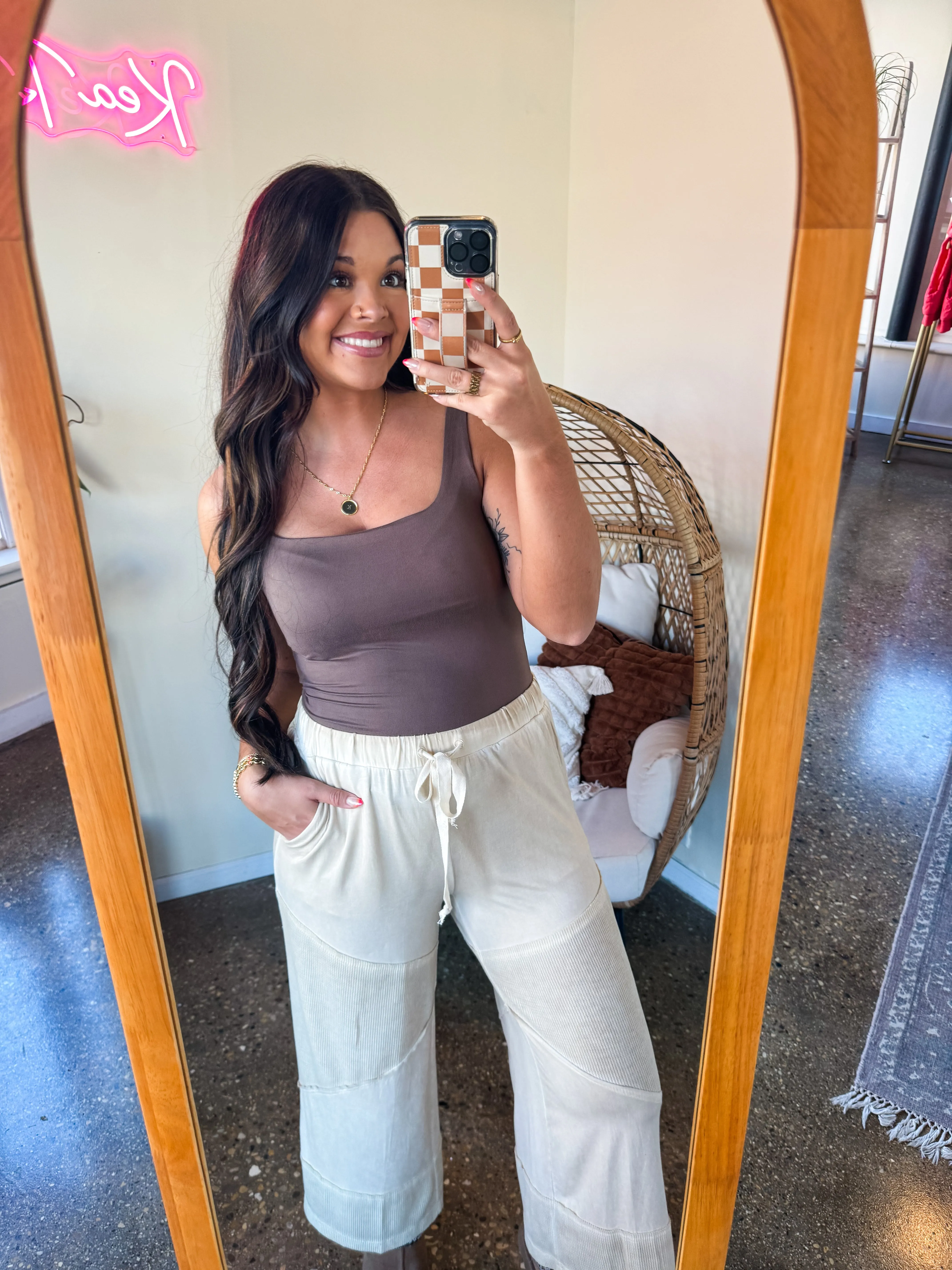 EASY GOING PANTS-BEIGE