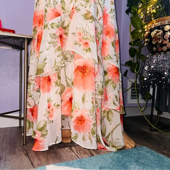 Floral Maxi ruffles dress Knoll