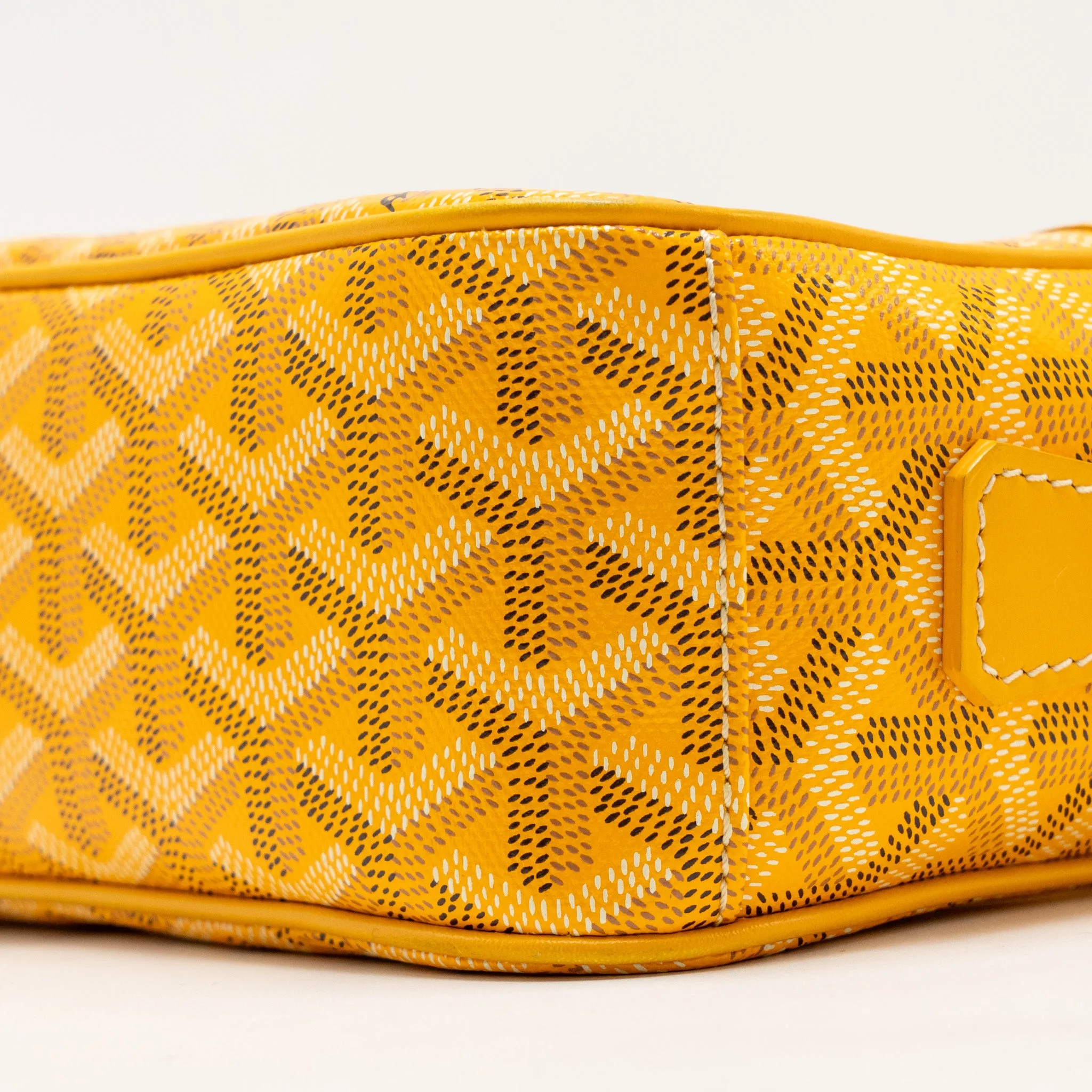Goyard Cap Vert PM Crossbody Bag Goyardine Canvas Yellow SHW