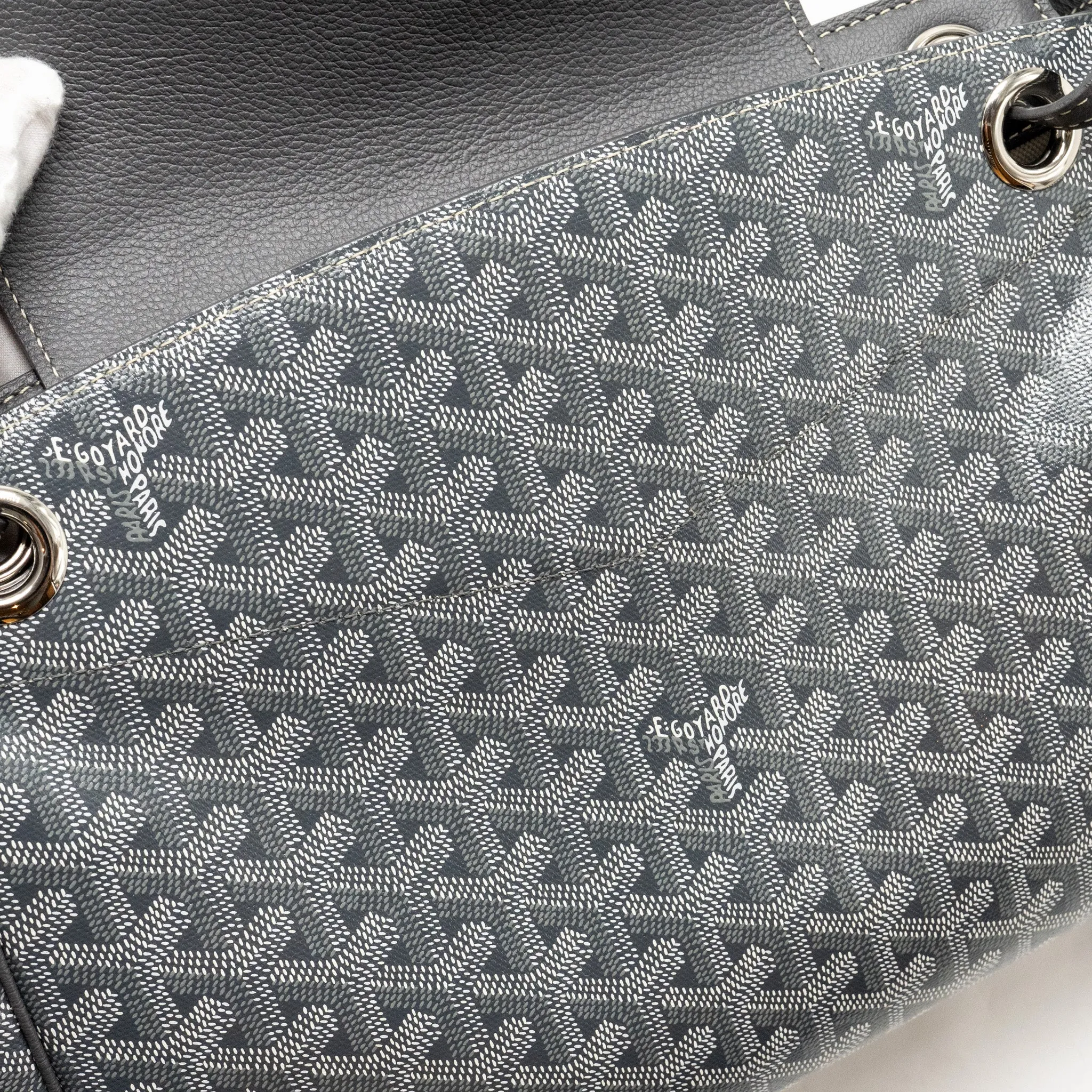 Goyard Rouette Souple PM Bag Goyardline Canvas / Calfskin Grey SHW