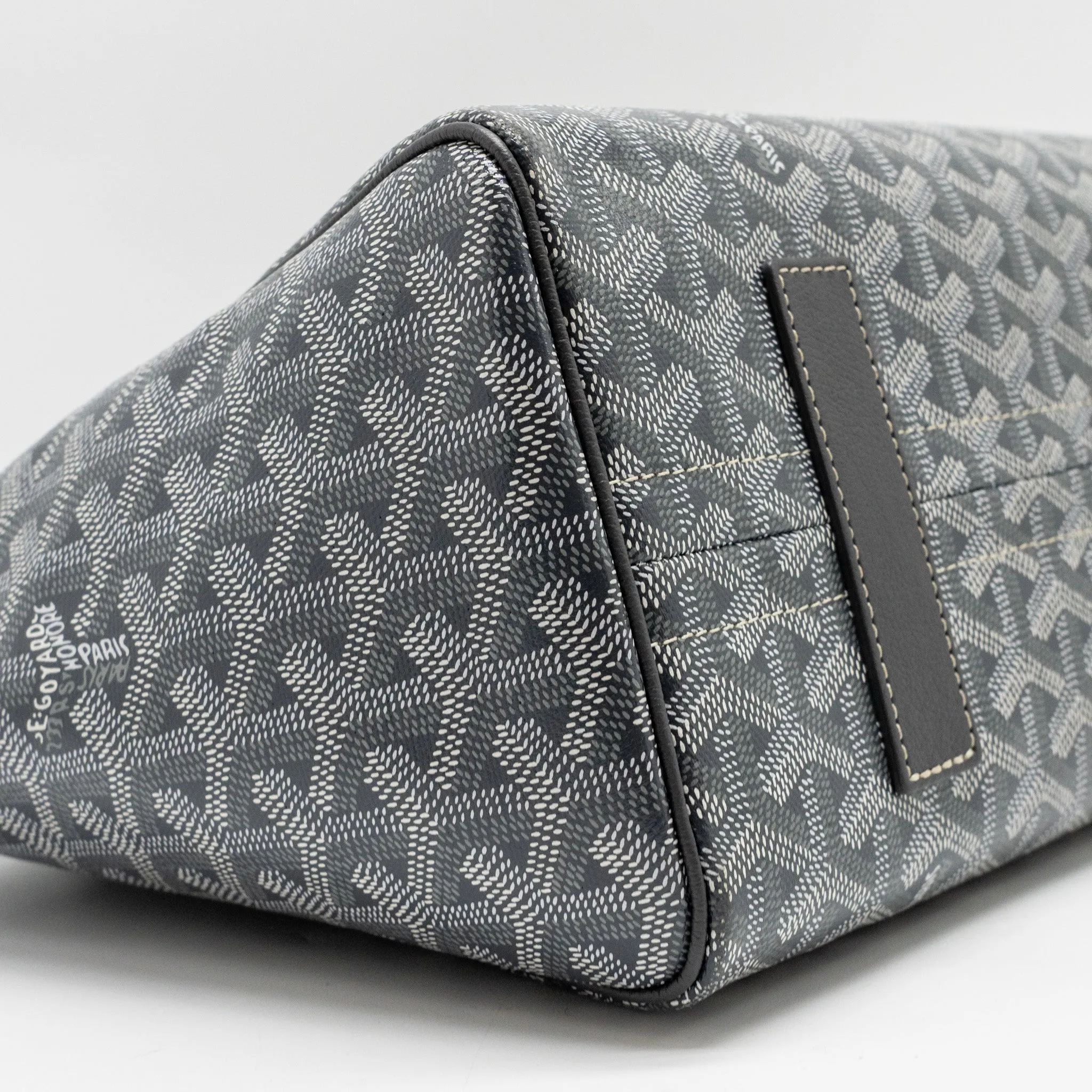 Goyard Rouette Souple PM Bag Goyardline Canvas / Calfskin Grey SHW