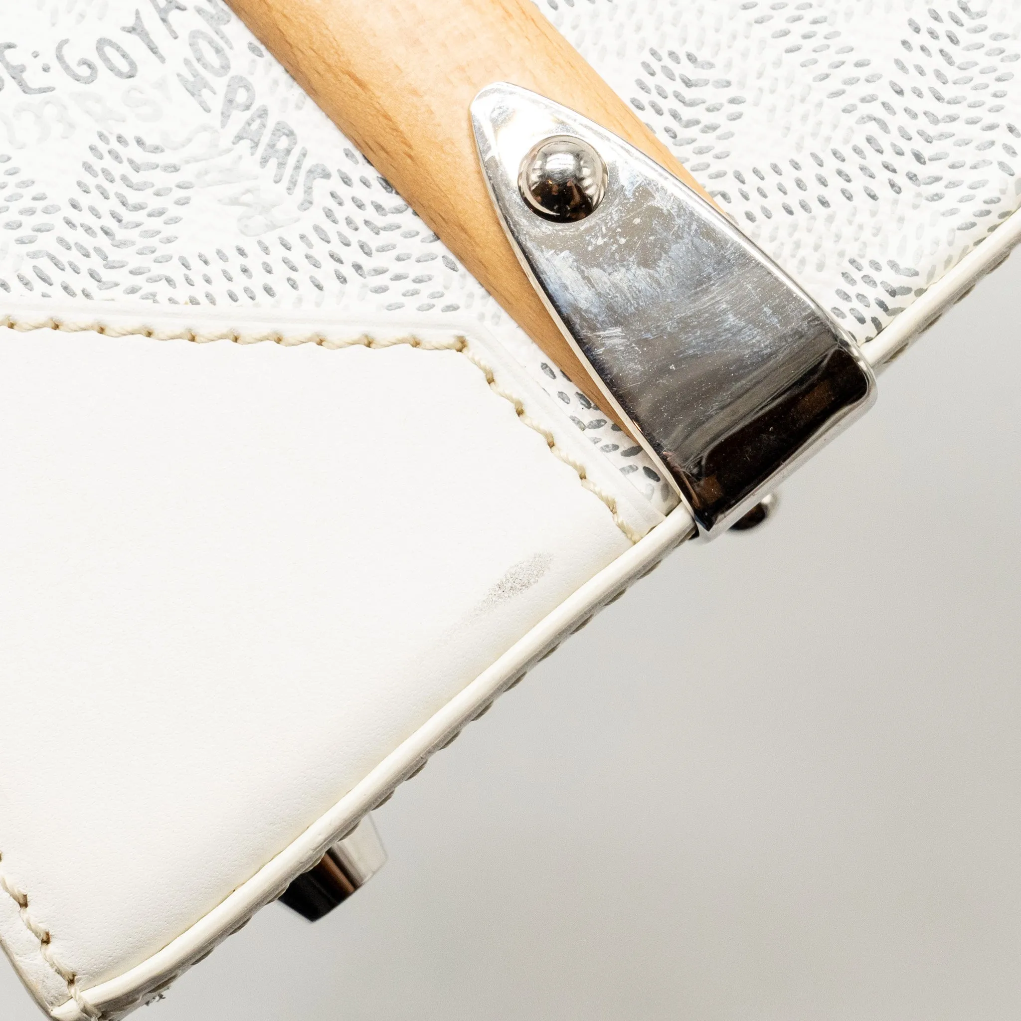 Goyard structured Saigon PM calfskin / canvas white SHW