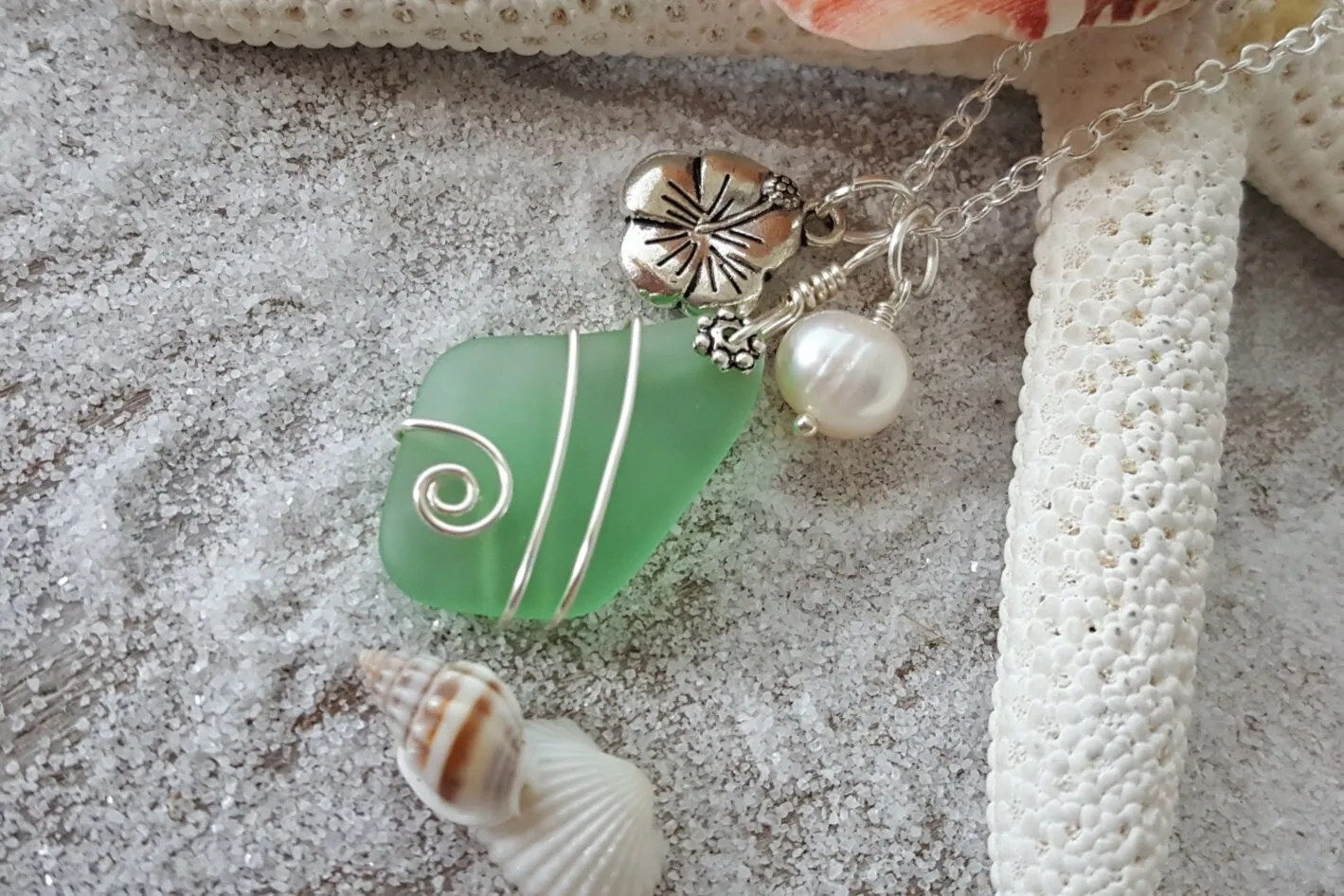 Hawaiian Jewelry Sea Glass Necklace, Wire Peridot Necklace Green Necklace, Hibiscus Pearl Necklace, Beach Jewelry (August Birthstone Gift)
