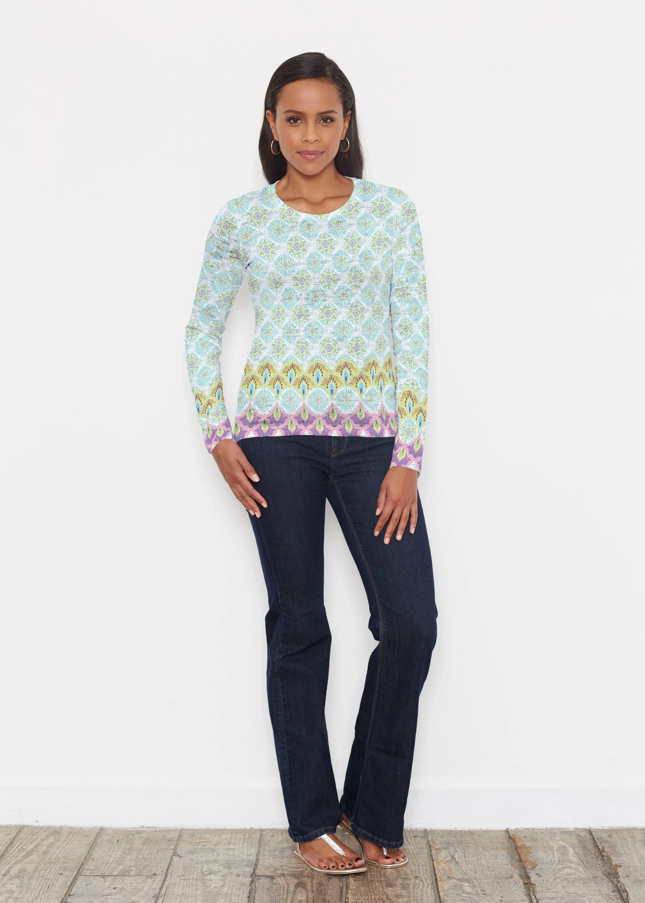 Izzy (19199) ~ Signature Long Sleeve Crew Shirt