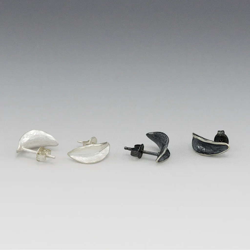 Leaf Hug Earring