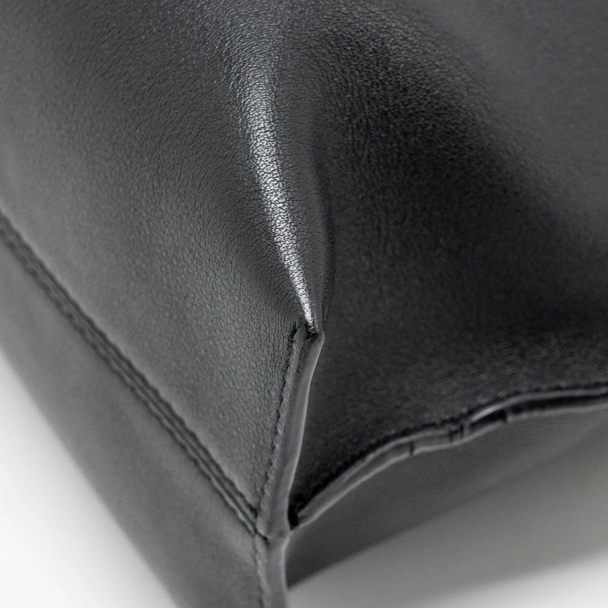 Loewe crossbody men’s messenger bag leather black SHW