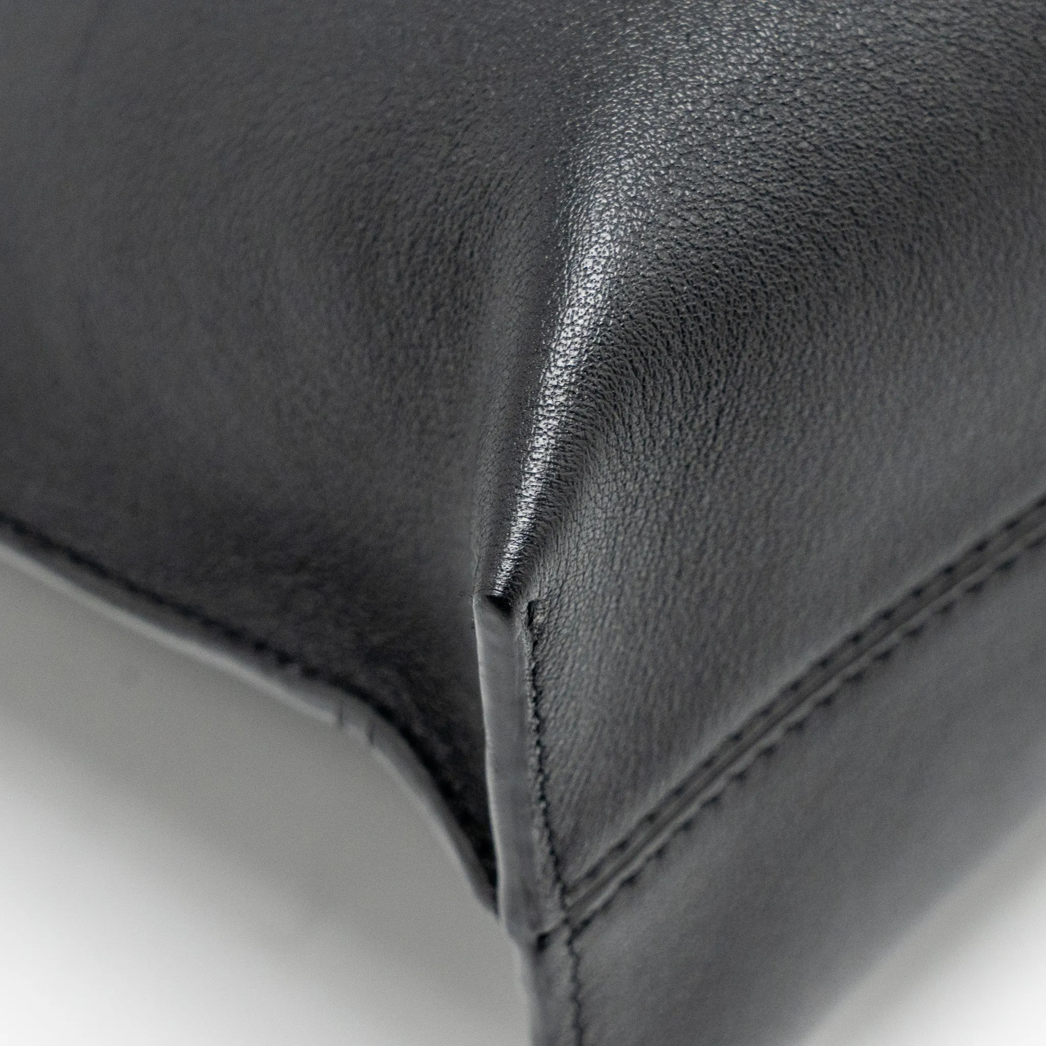 Loewe crossbody men’s messenger bag leather black SHW