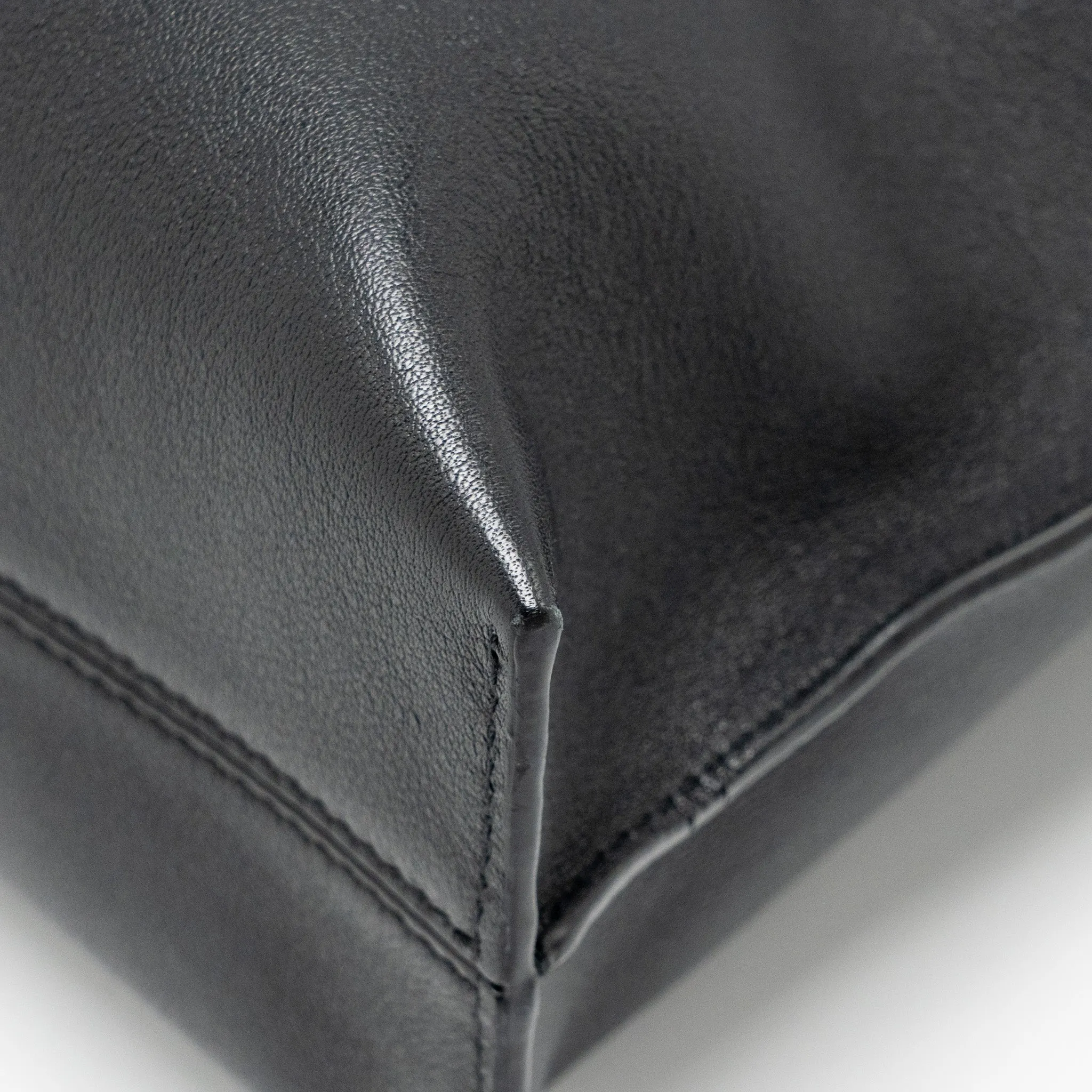 Loewe crossbody men’s messenger bag leather black SHW