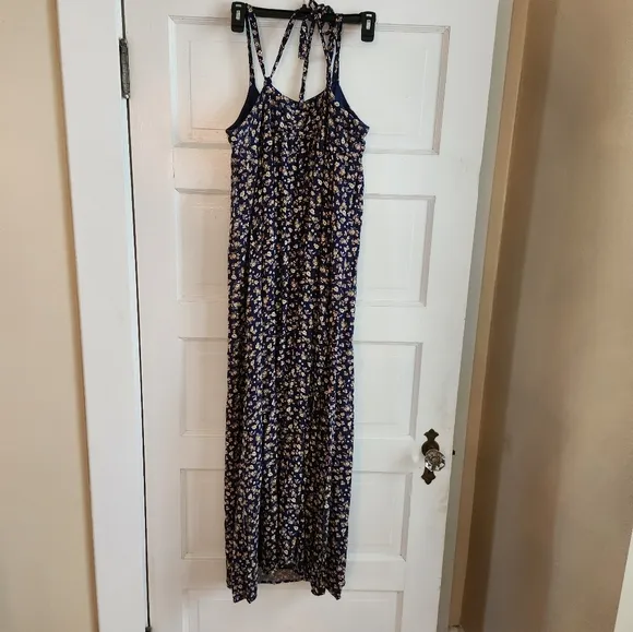 Long flowy sunsdress