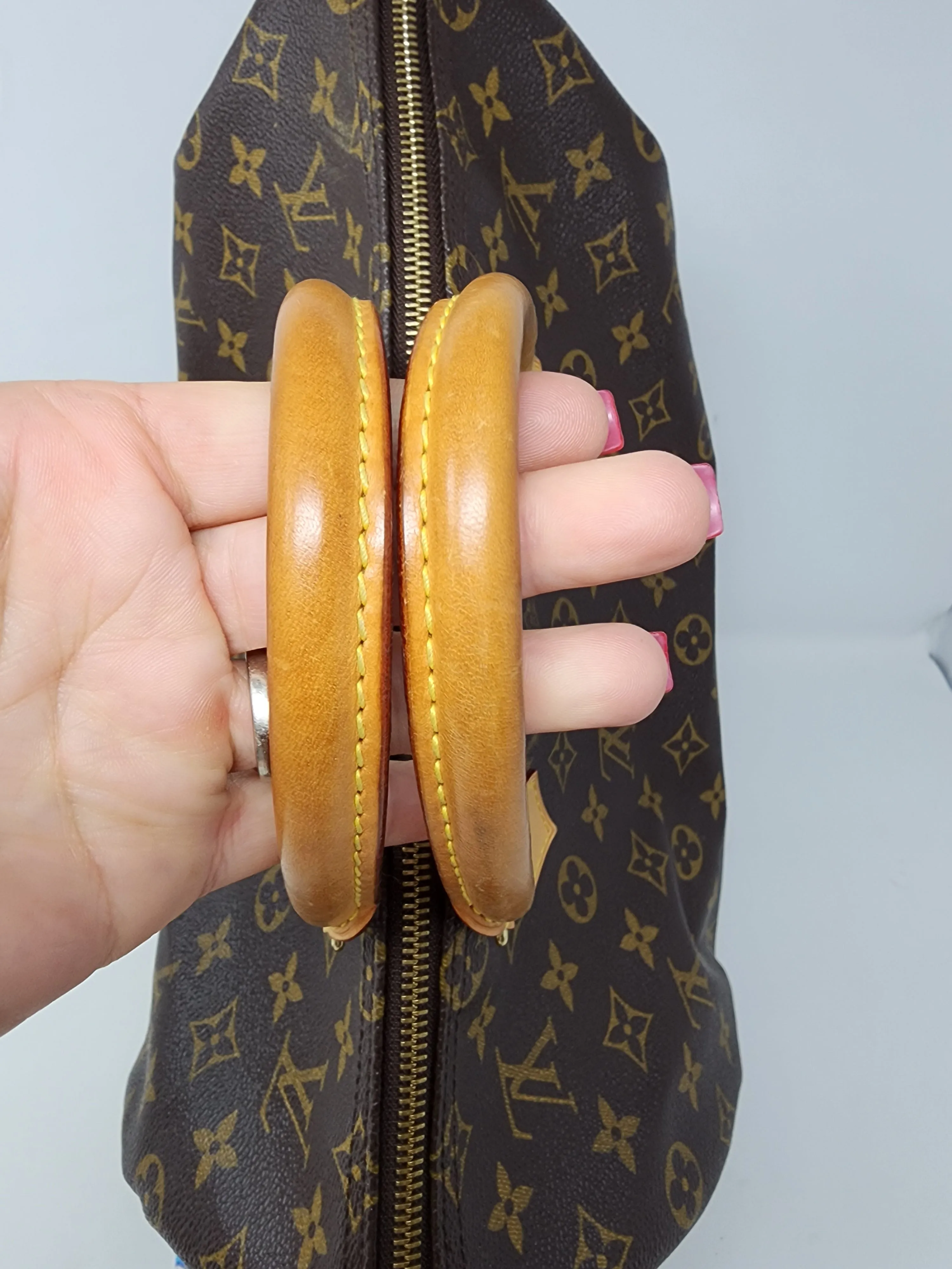 LOUIS VUITTON MONOGRAM SPEEDY 35