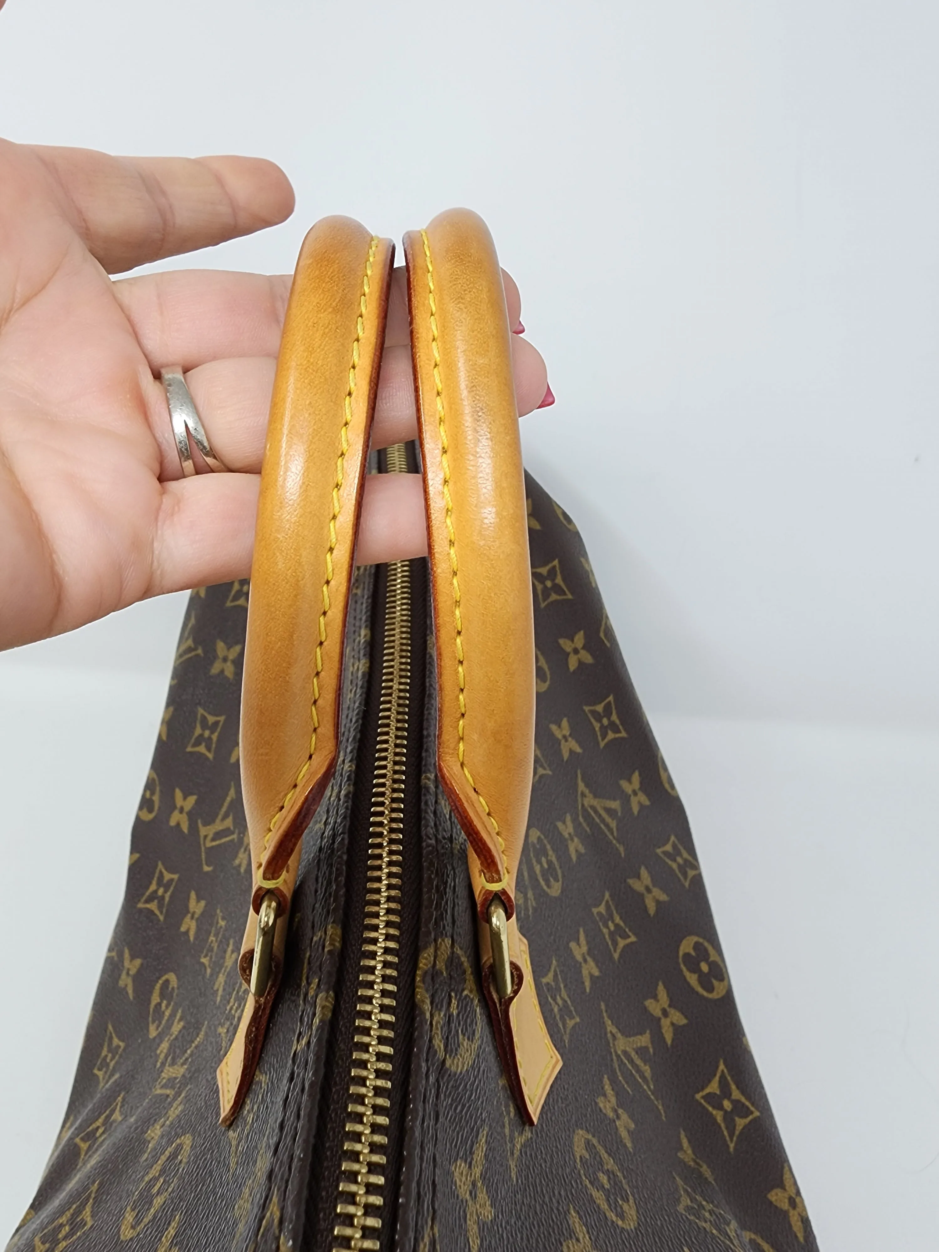 LOUIS VUITTON MONOGRAM SPEEDY 35