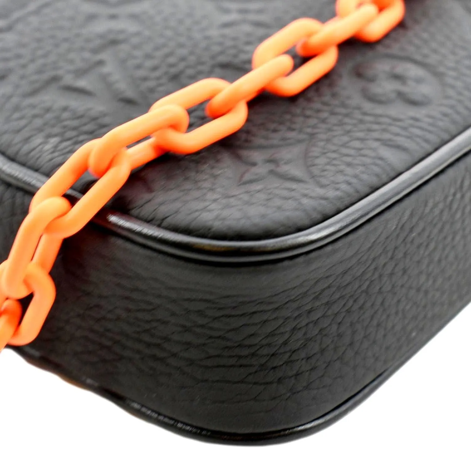 LOUIS VUITTON Volga Monogram Empreinte Chain Pochette Bum Bag Black