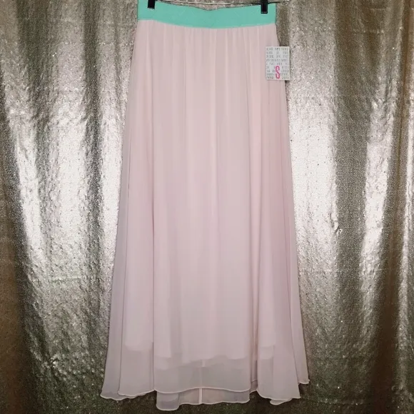 LuLaRoe BNWT S Lucy skirt - pink chiffon with aqua waistband