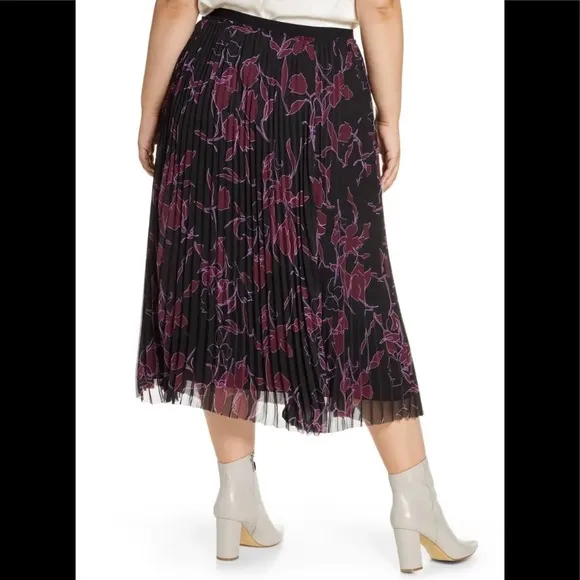 NWT Halogen Women Skirt Pleated Plus Size 2X Black