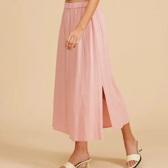 NWT Lucy Paris Vienna Size Large Powder Pink Crepe Side Split Pull-on Maxi Skirt