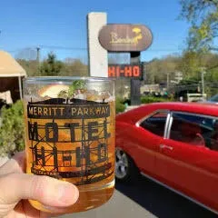 Old-fashioned Glass/Mugs with CT Artist Graphic