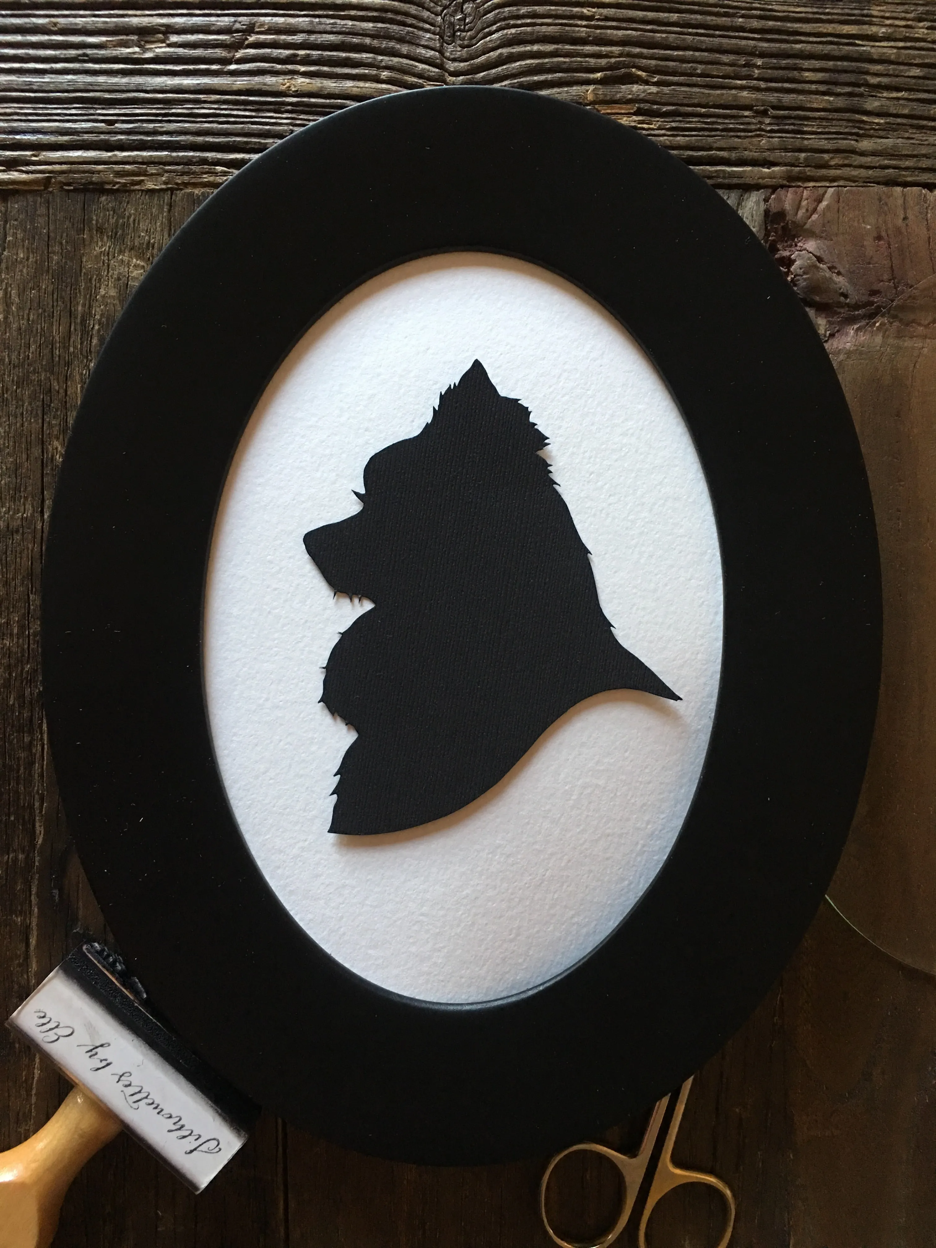 Oval Framed Custom Pet Portrait - Custom Pet Gift
