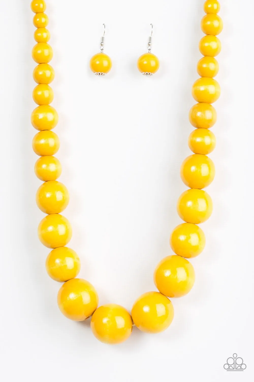 Paparazzi - Effortlessly Everglades  - Green Wood Necklace