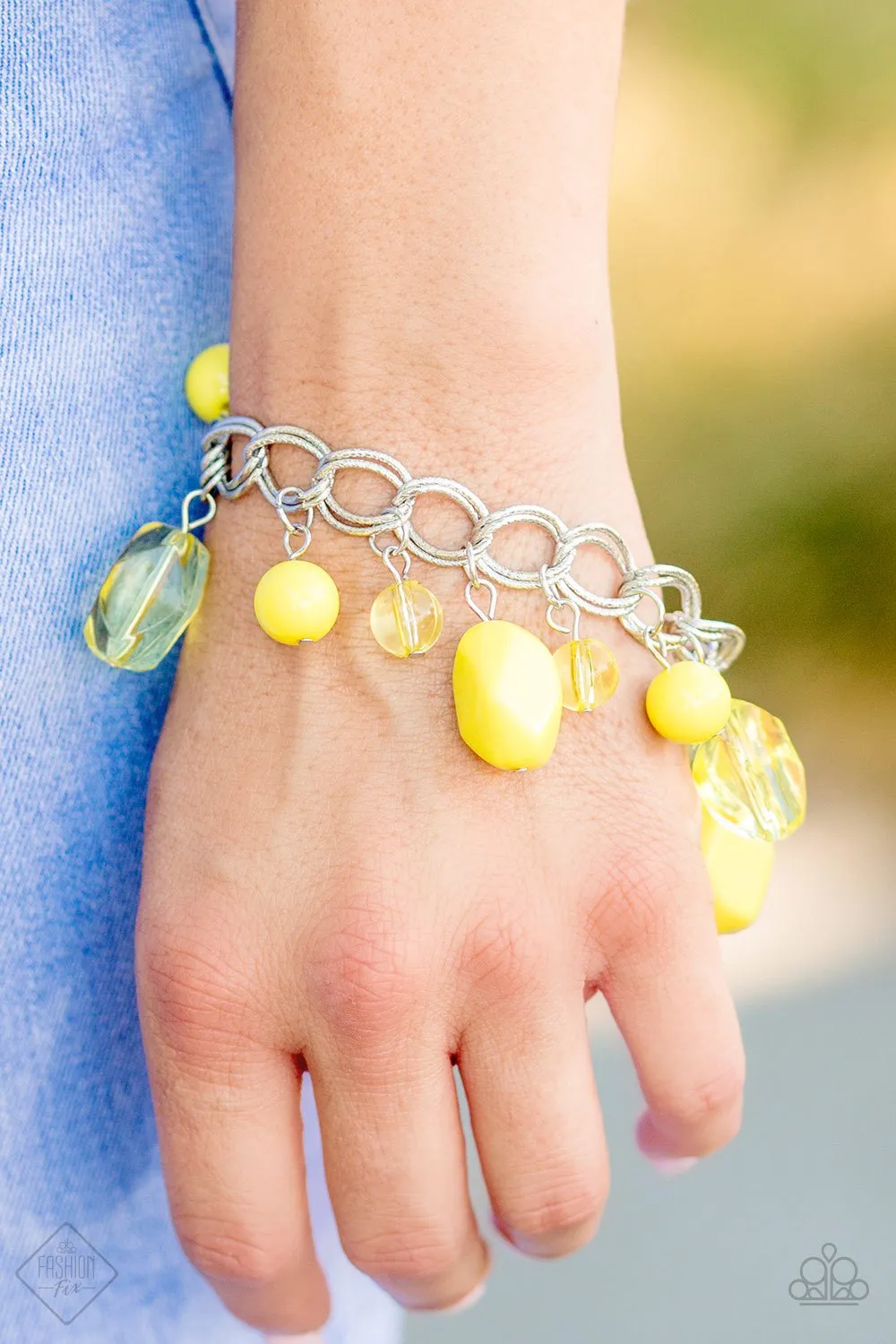 Paparazzi - Seize the Bay - Yellow Bracelet