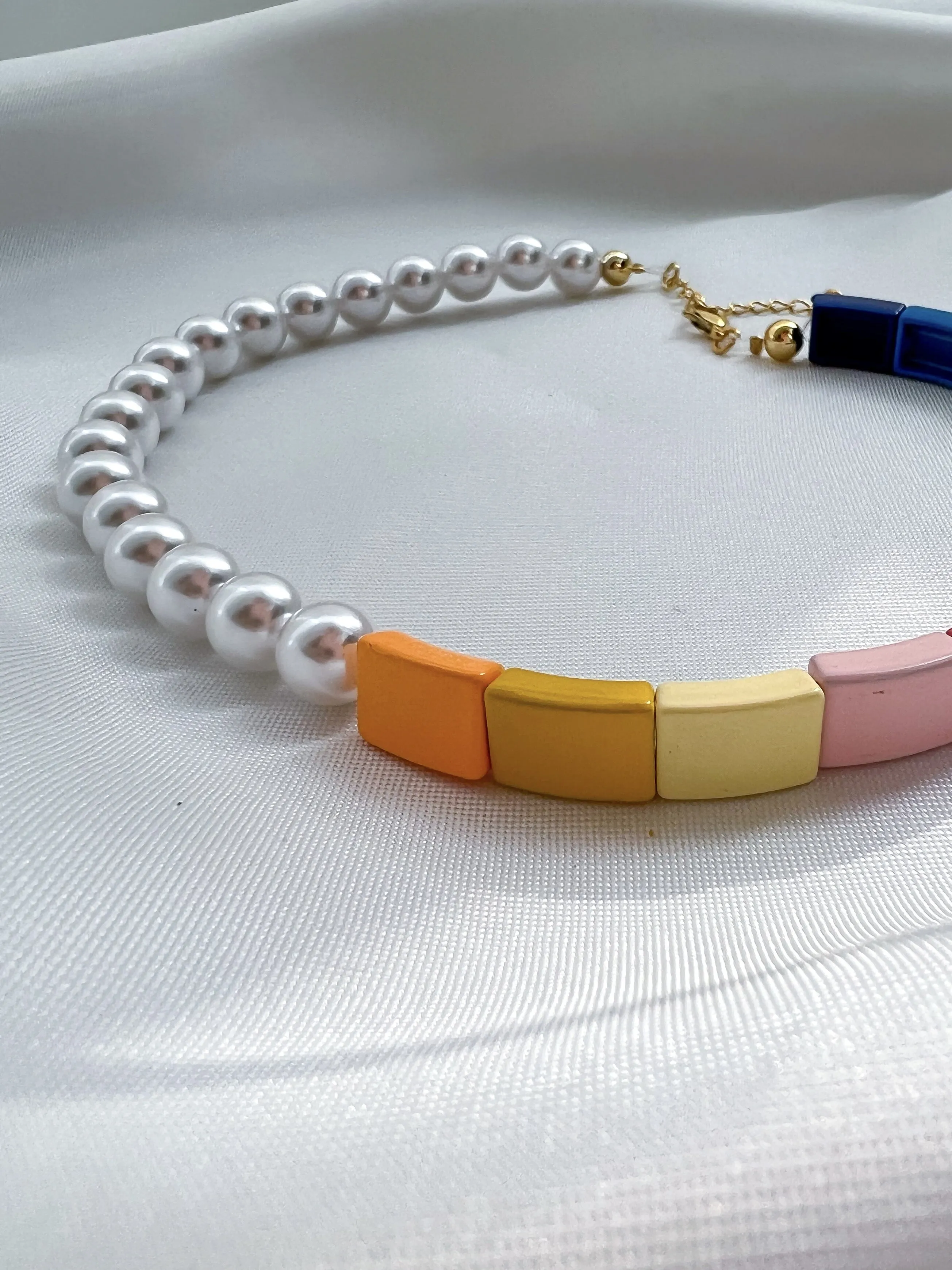 Pearl Rainbow Choker