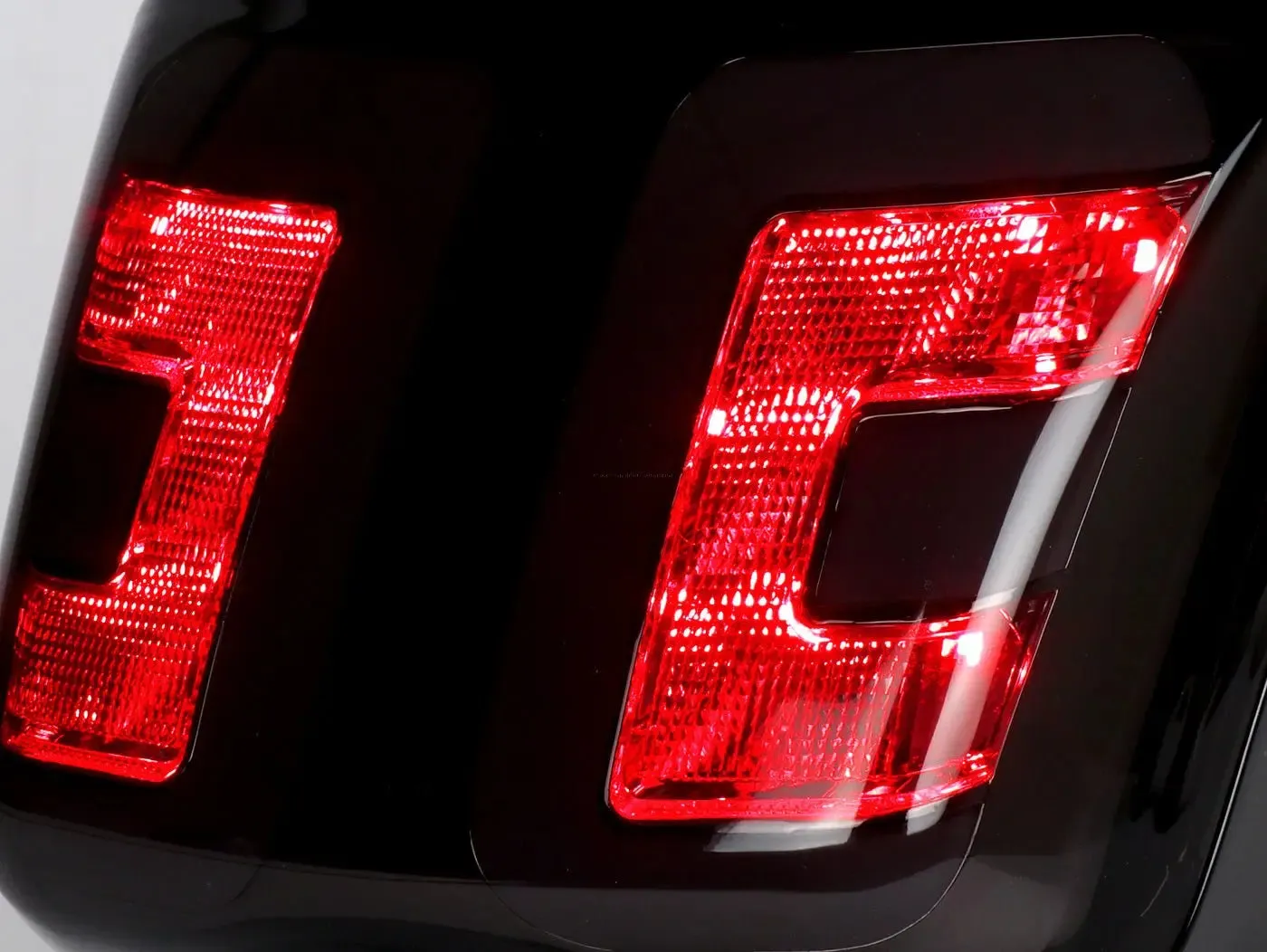 Rear Light POWER1 LED | Vespa GTS/GTS Super/GTV 125 -300cc (`14-`20-)