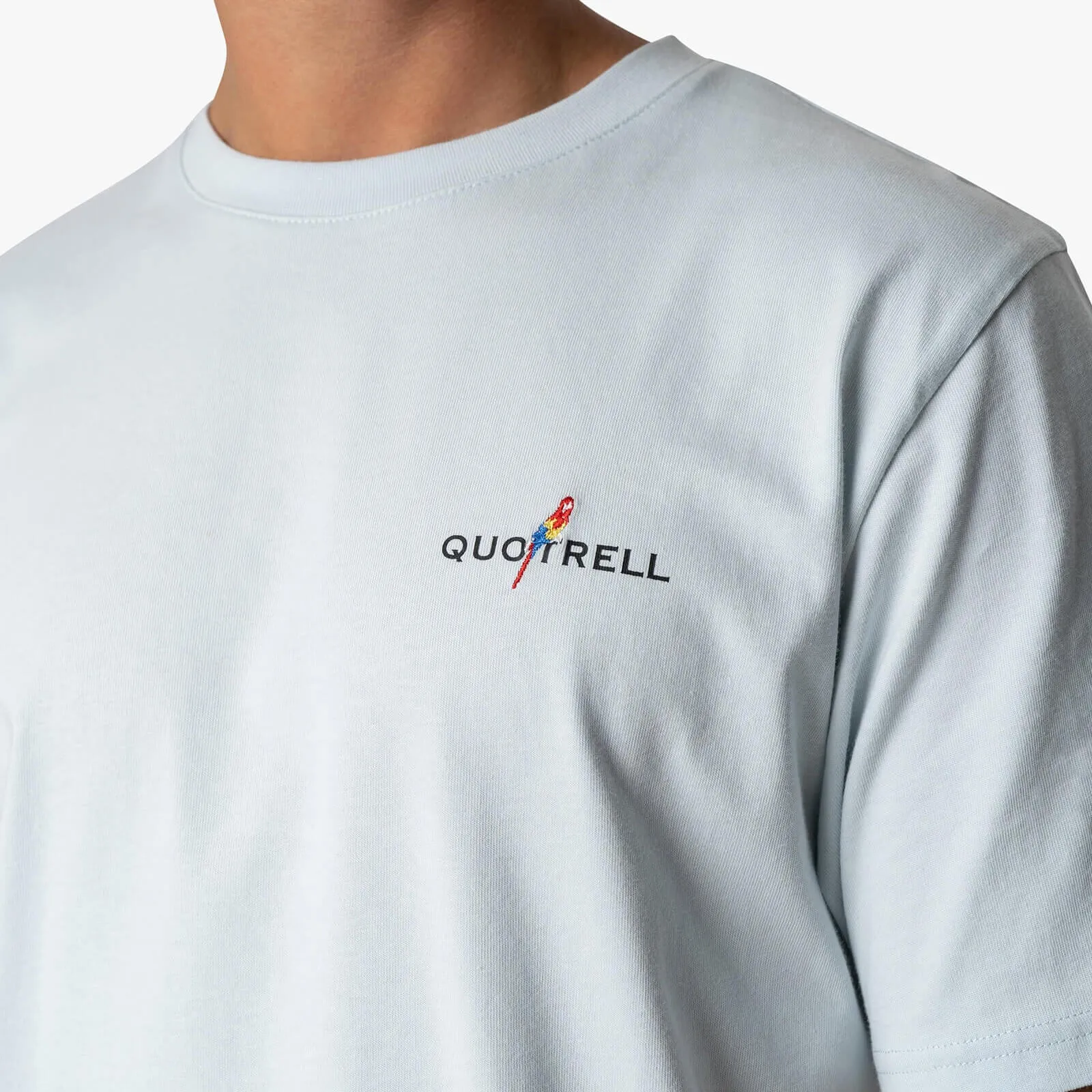 RESORT TEE | LIGHT BLUE/BLACK