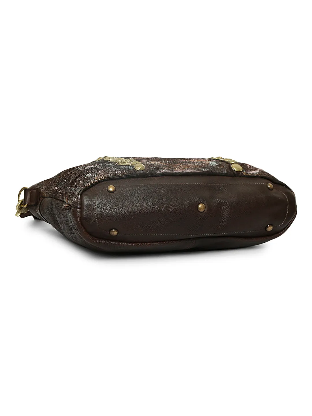 Silvia: Metallic Effect Razor With Golden Concho Leather Tote Handbag.
