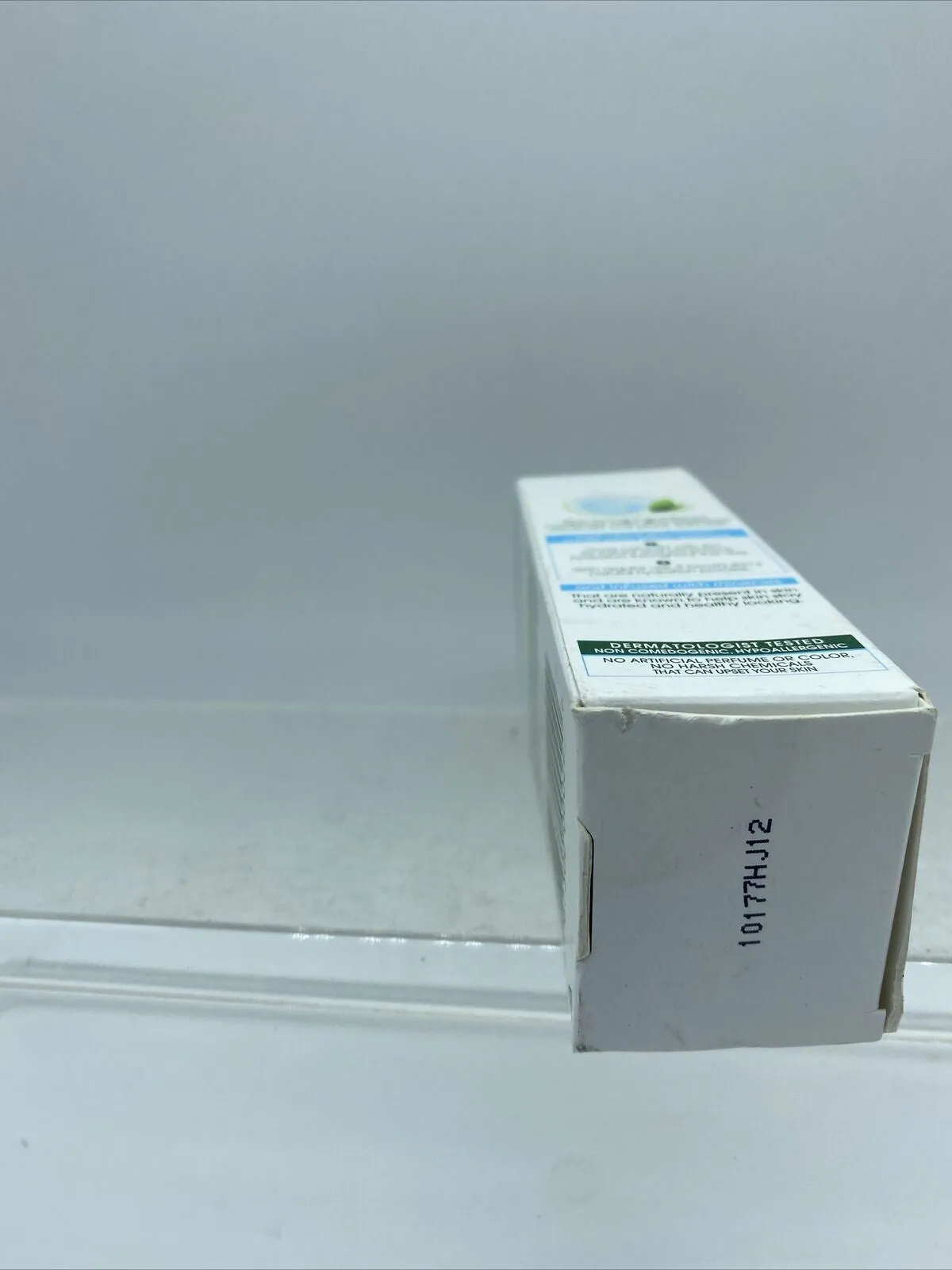Simple Water Boost Hydrating Gel Creme Face Moisturizer 1.7 oz COMBINE SHIPPING!