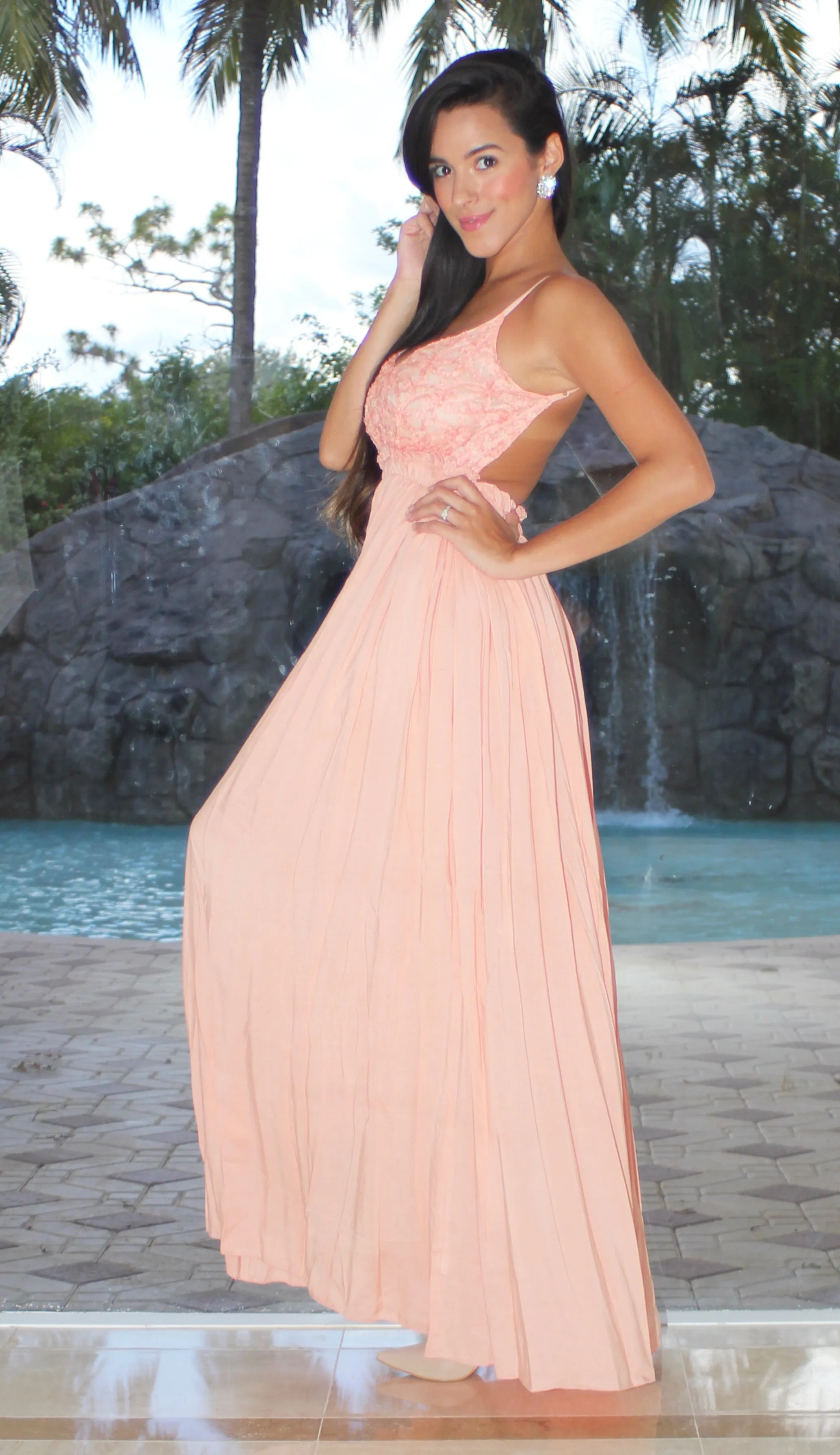 Textured Open Back Maxi Dress - Peach