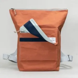 The Standard Backpack Chestnut / Icy Blue